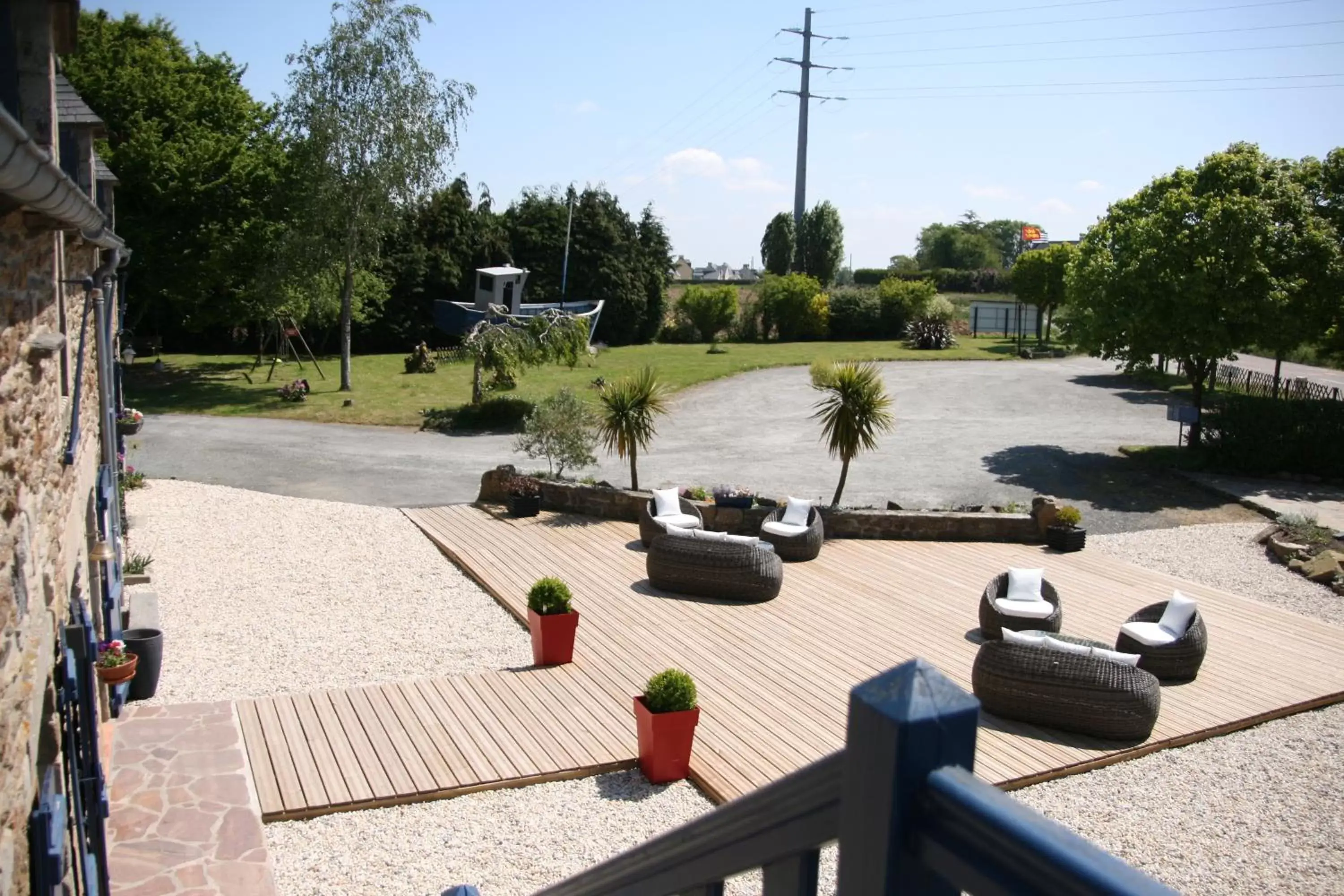 Garden view in La Pénate