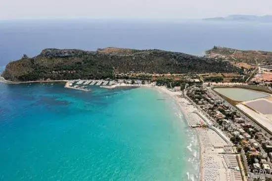 Beach, Bird's-eye View in Hotel Grillo