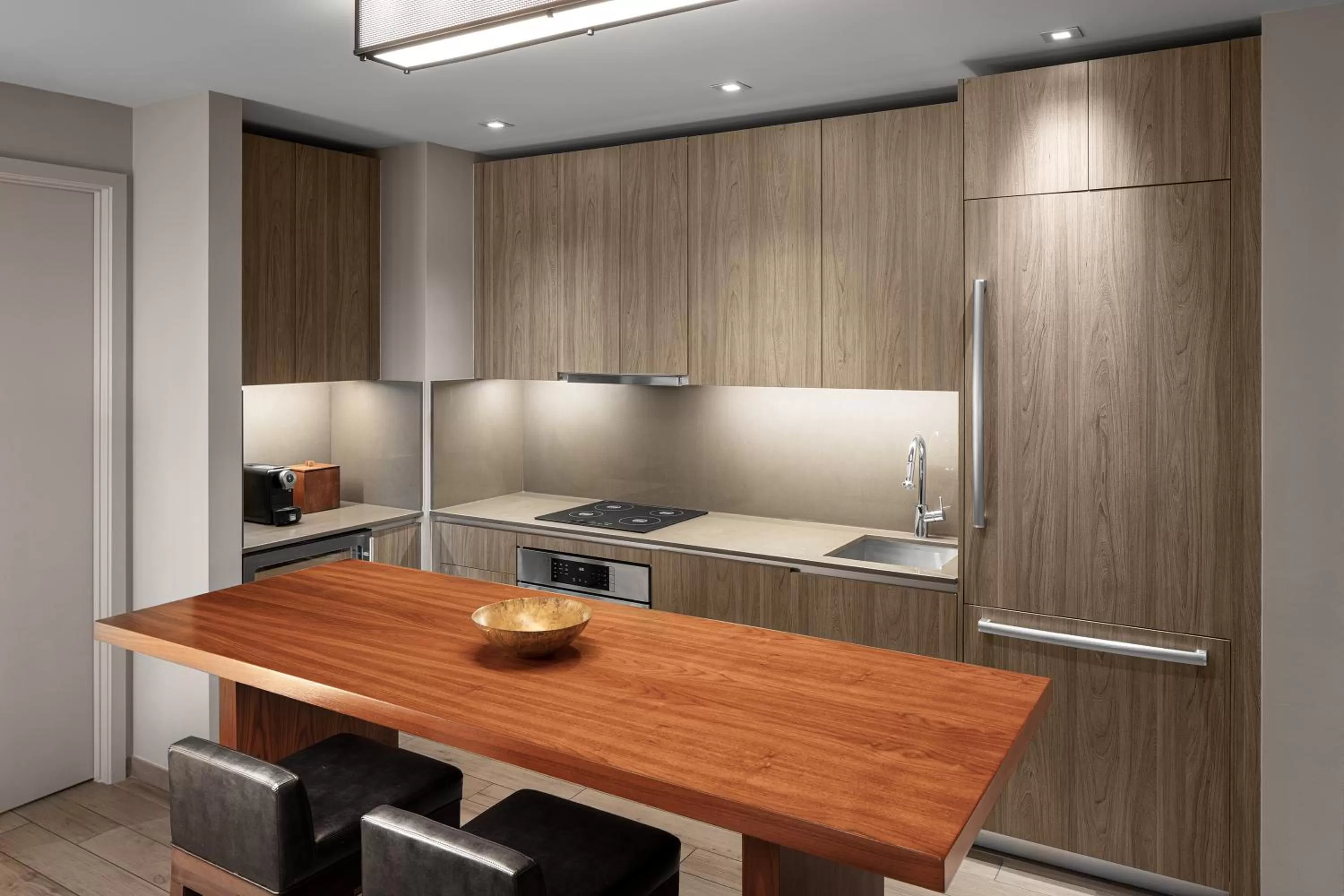 Kitchen or kitchenette in EAST Miami