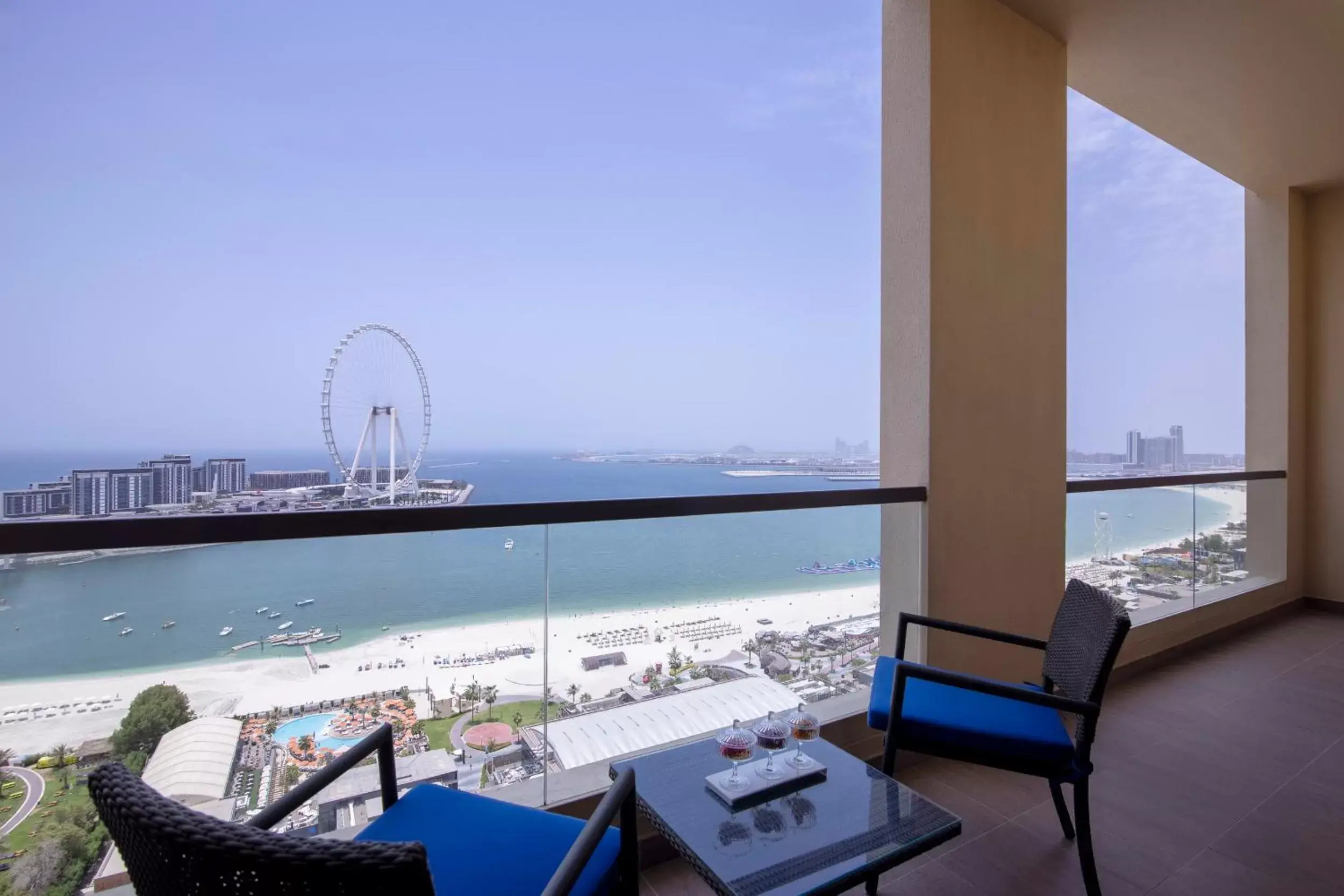 Balcony/Terrace in Amwaj Rotana, Jumeirah Beach - Dubai
