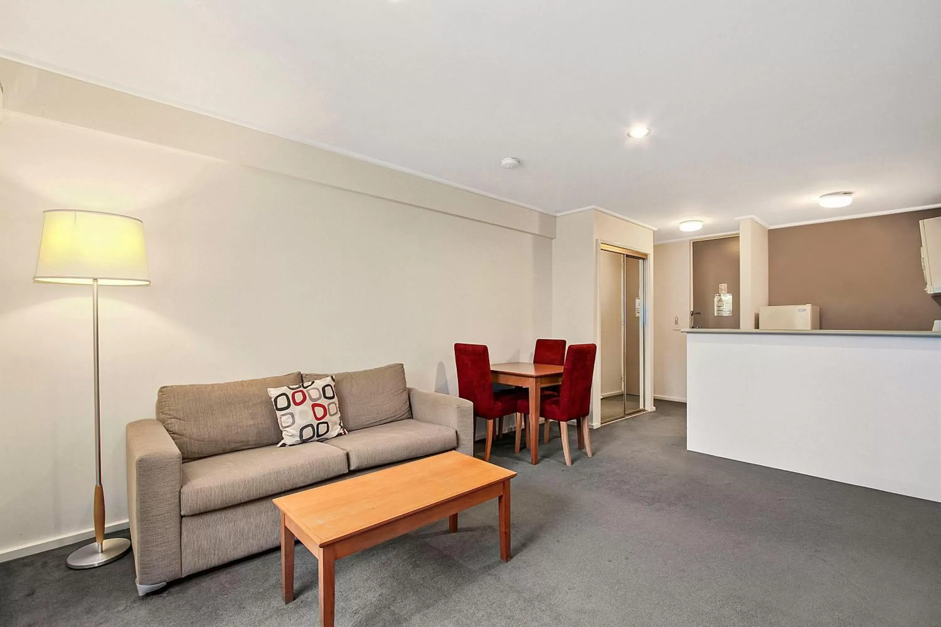 Seating Area in Knox International Hotel and Apartments