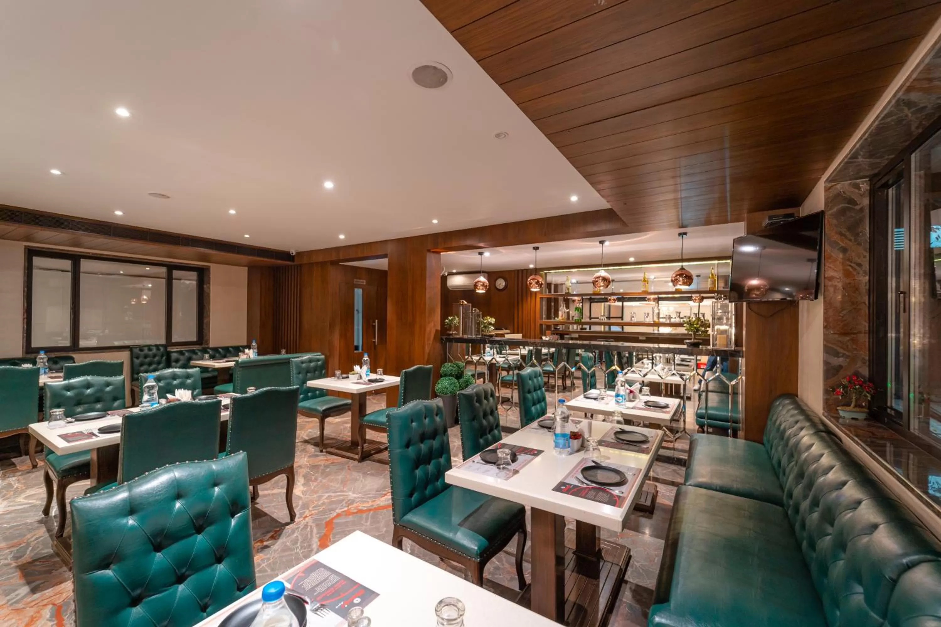 Restaurant/places to eat in Playsales Eco Stay Vijay Nagar Indore