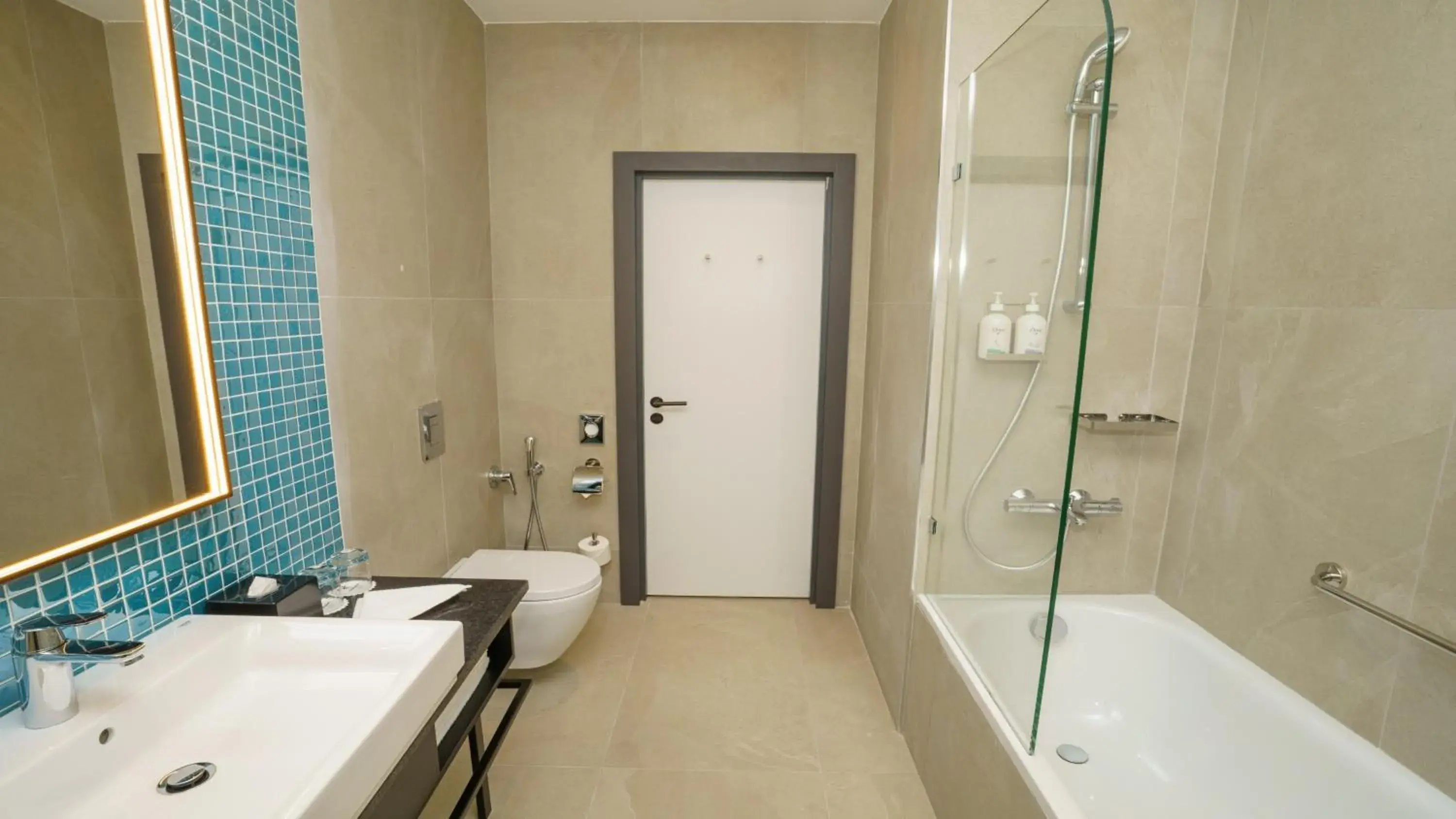 Photo of the whole room, Bathroom in Holiday Inn Tashkent City, an IHG Hotel