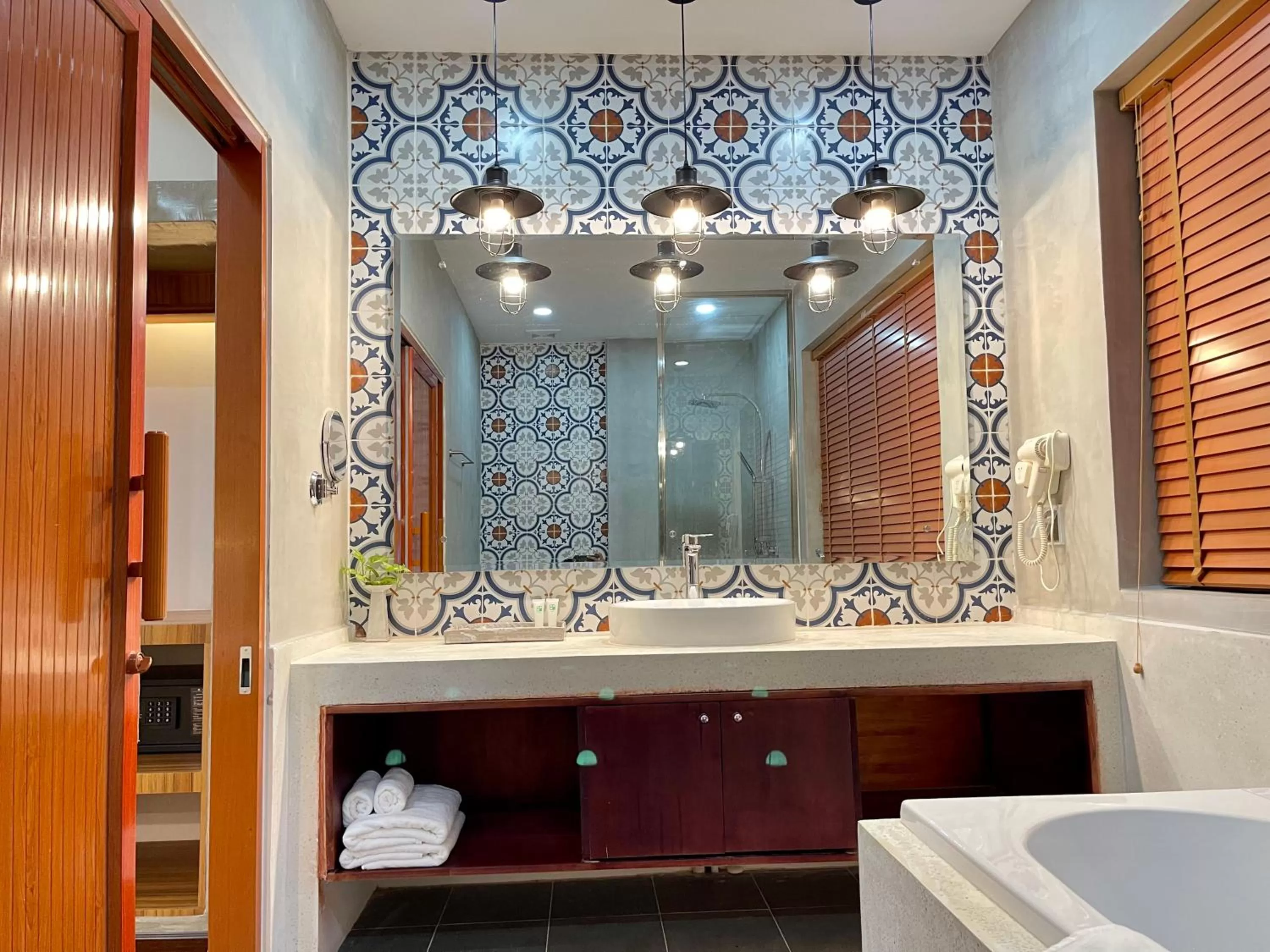 Bathroom in Cambana La Riviere Boutique