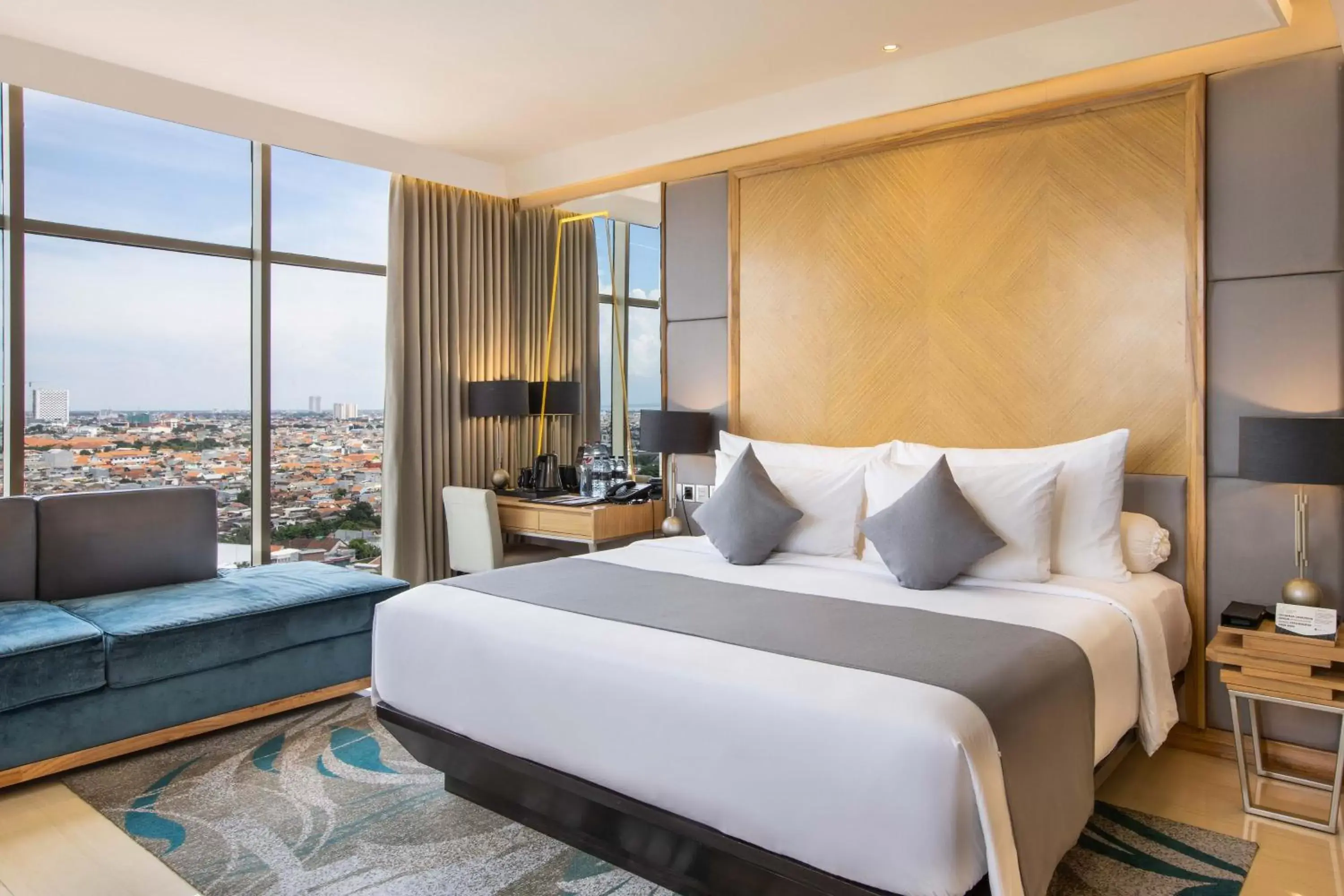 King Room in Grand Dafam Signature Surabaya