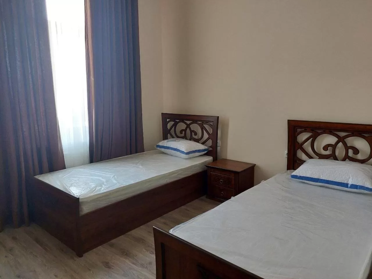 Photo of the whole room, Bed in Samarabonu Hotel