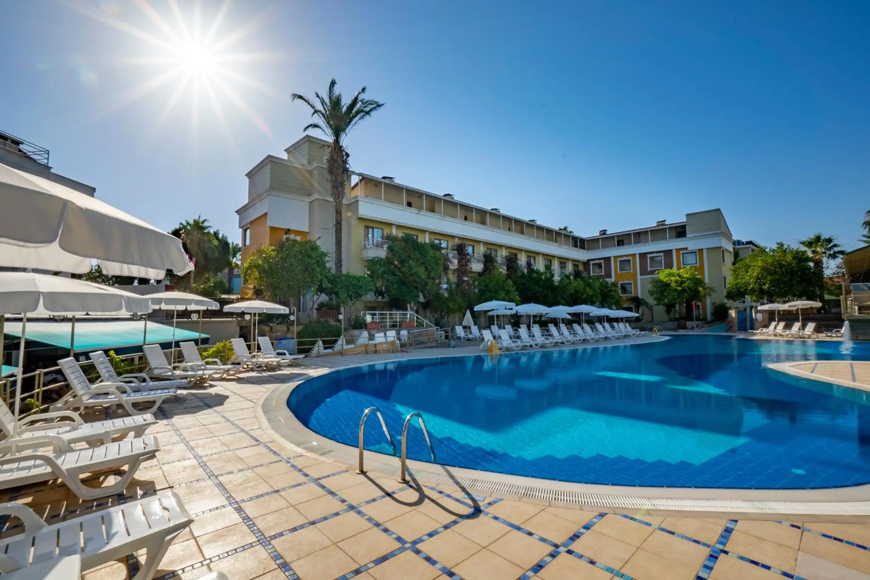 Swimming Pool in Tu Casa Gelidonya Hotel