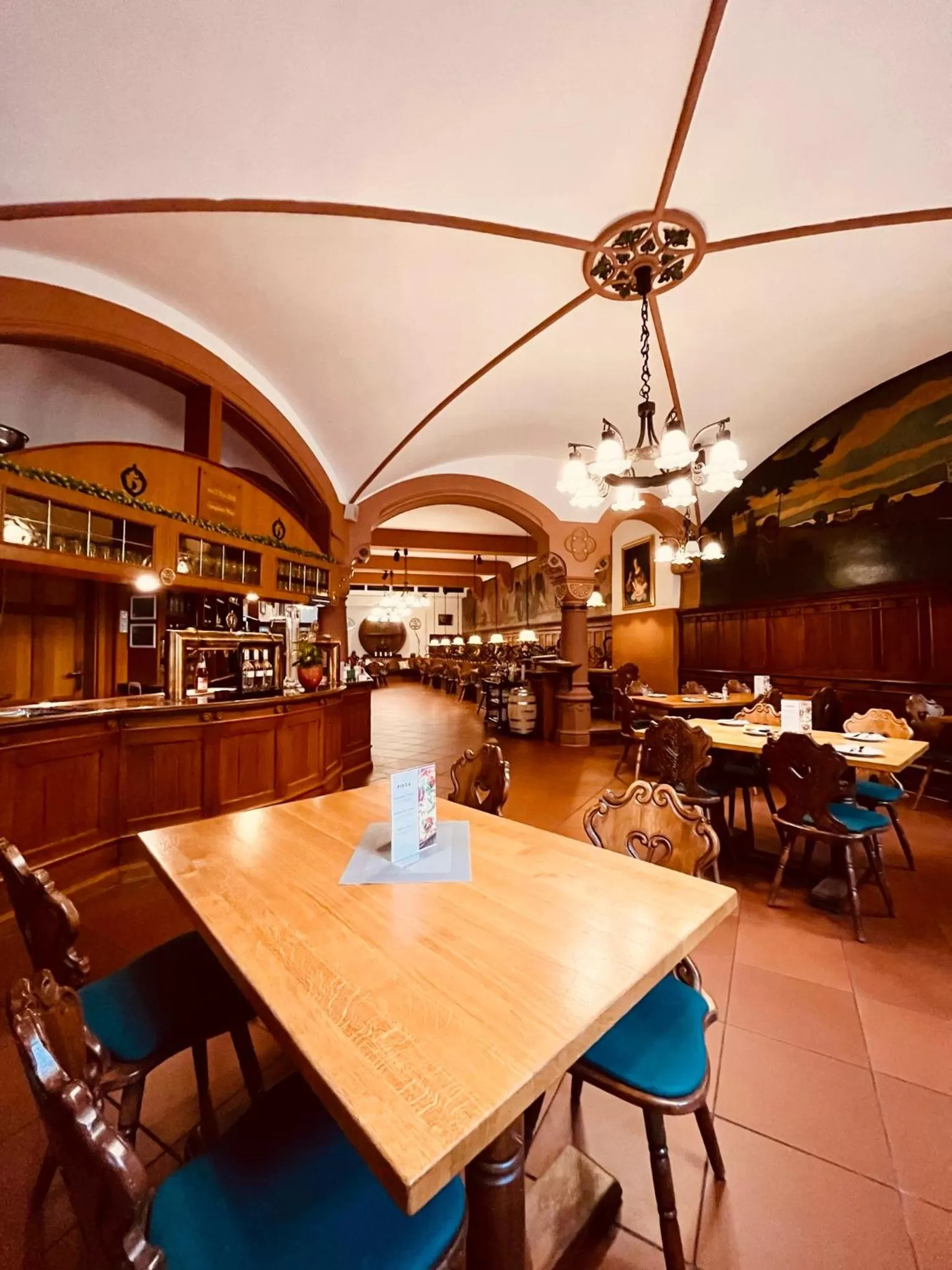 Restaurant/places to eat in Hotel Hoepfner Burghof