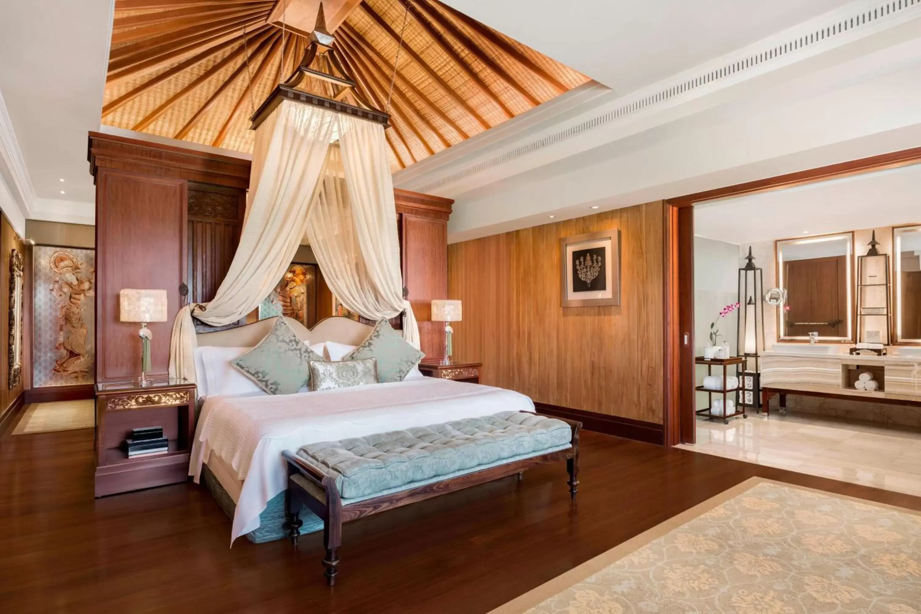 Photo of the whole room, Bed in The St. Regis Bali Resort