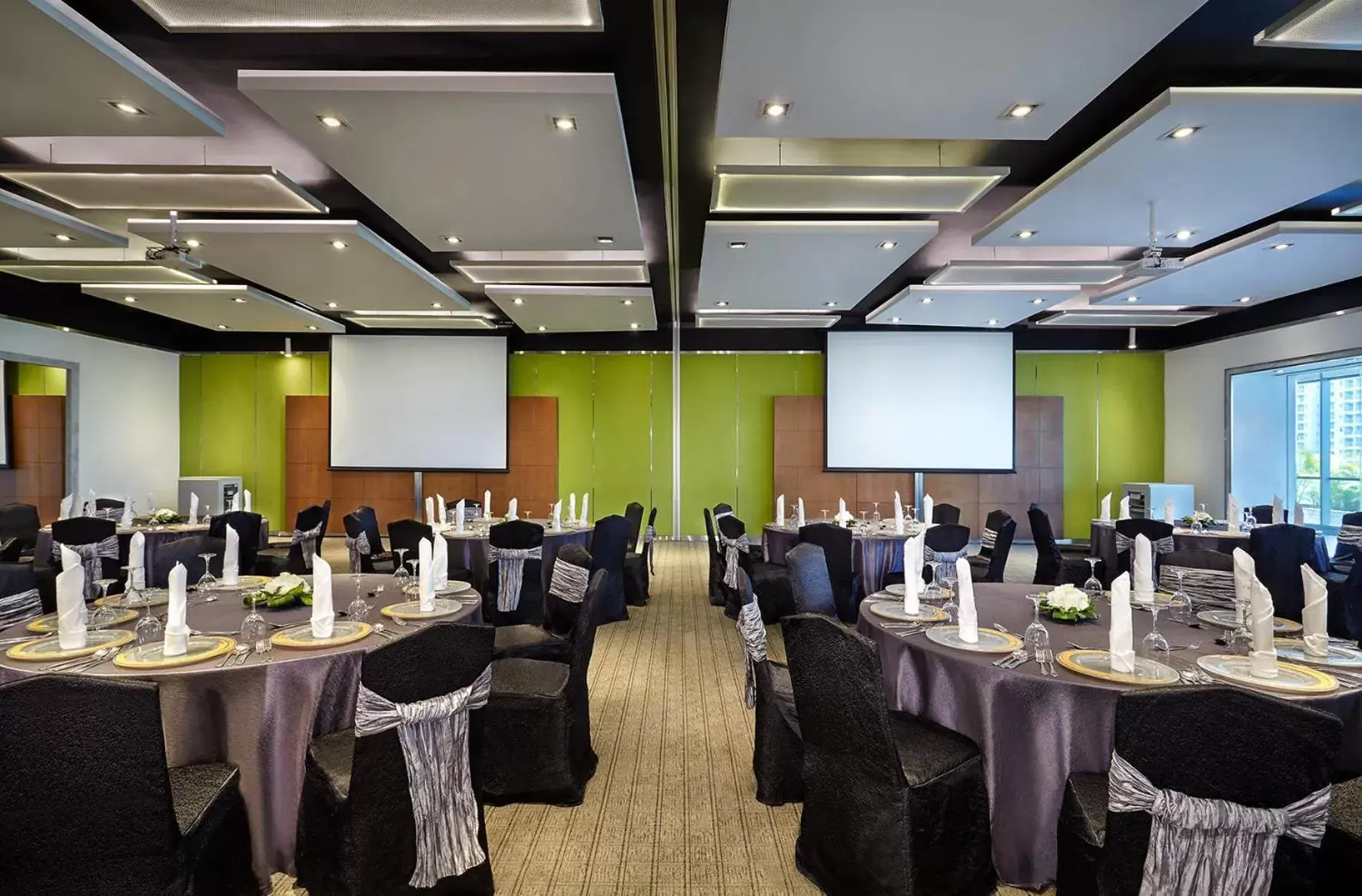 Banquet/Function facilities in Pullman Jakarta Central Park Hotel
