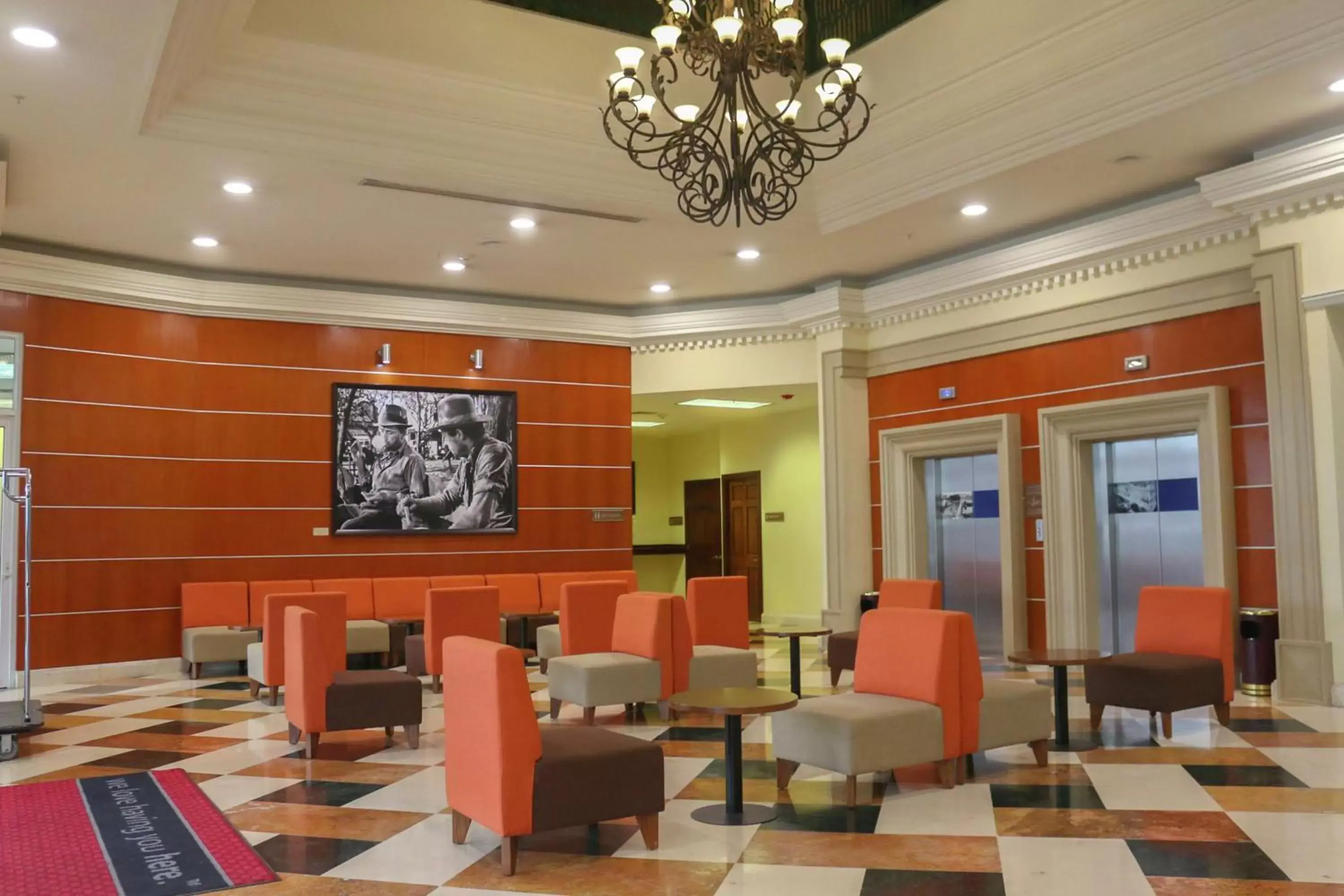 Lobby or reception, Restaurant/Places to Eat in Hampton Inn Tampico Zona Dorada