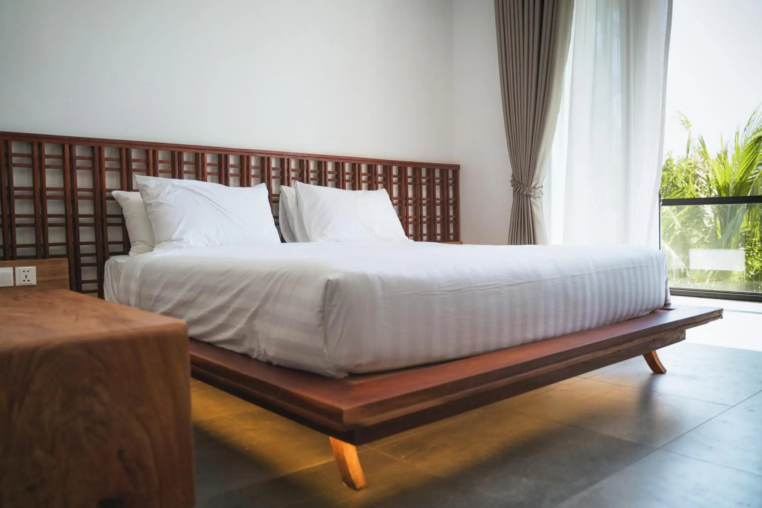 Bed in Long Set Resort