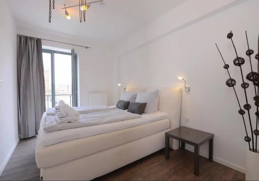 Bed in Appartment Ferienwohnung mit großer Terrasse Ohlerich Speicher Wismar