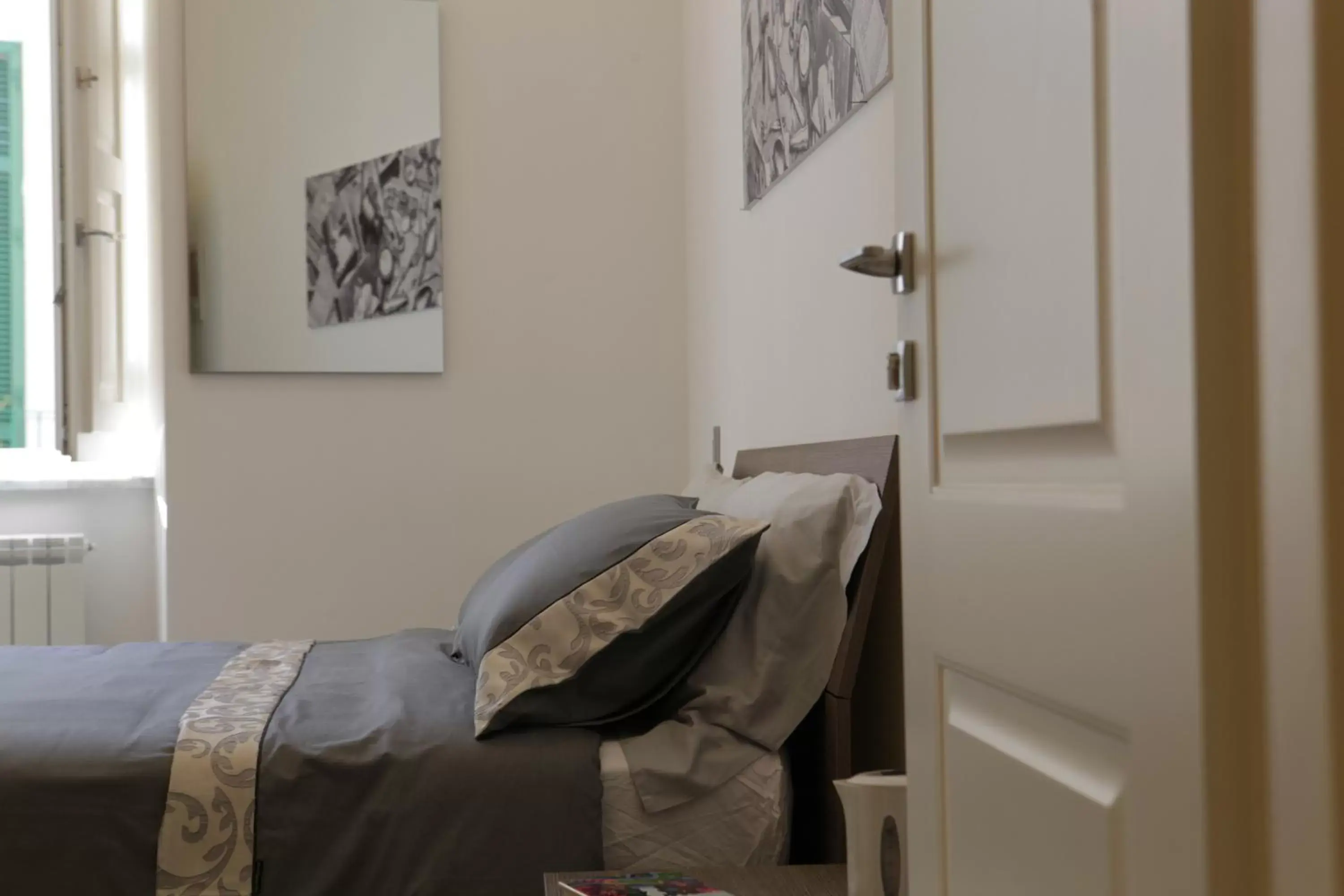 Double Room with Private Bathroom - single occupancy in 900 Bed and Breakfast Double Room with Private Bathroom - single occupancy in 900 Bed and Breakfast