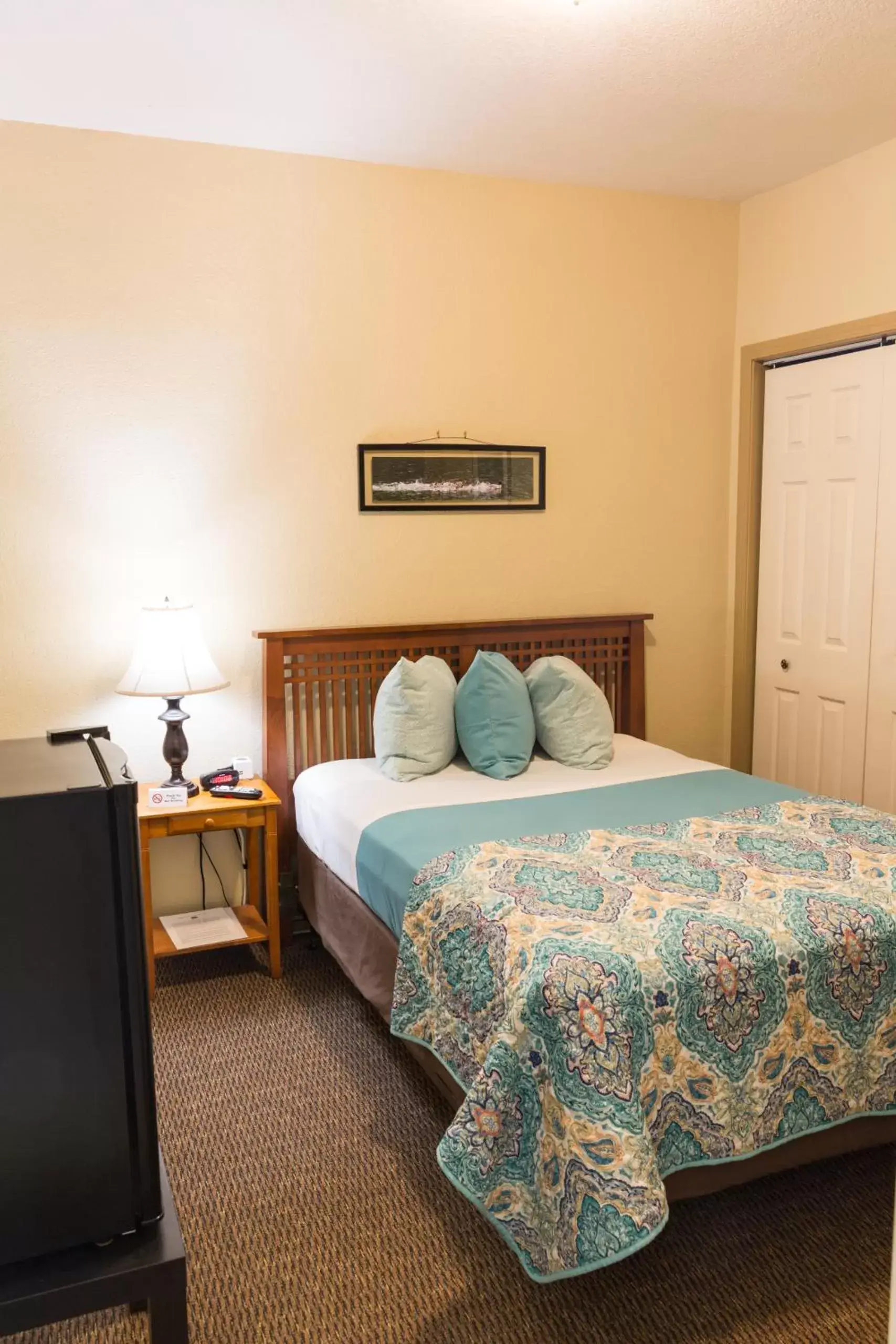 Bedroom, Bed in Hotel Cathlamet