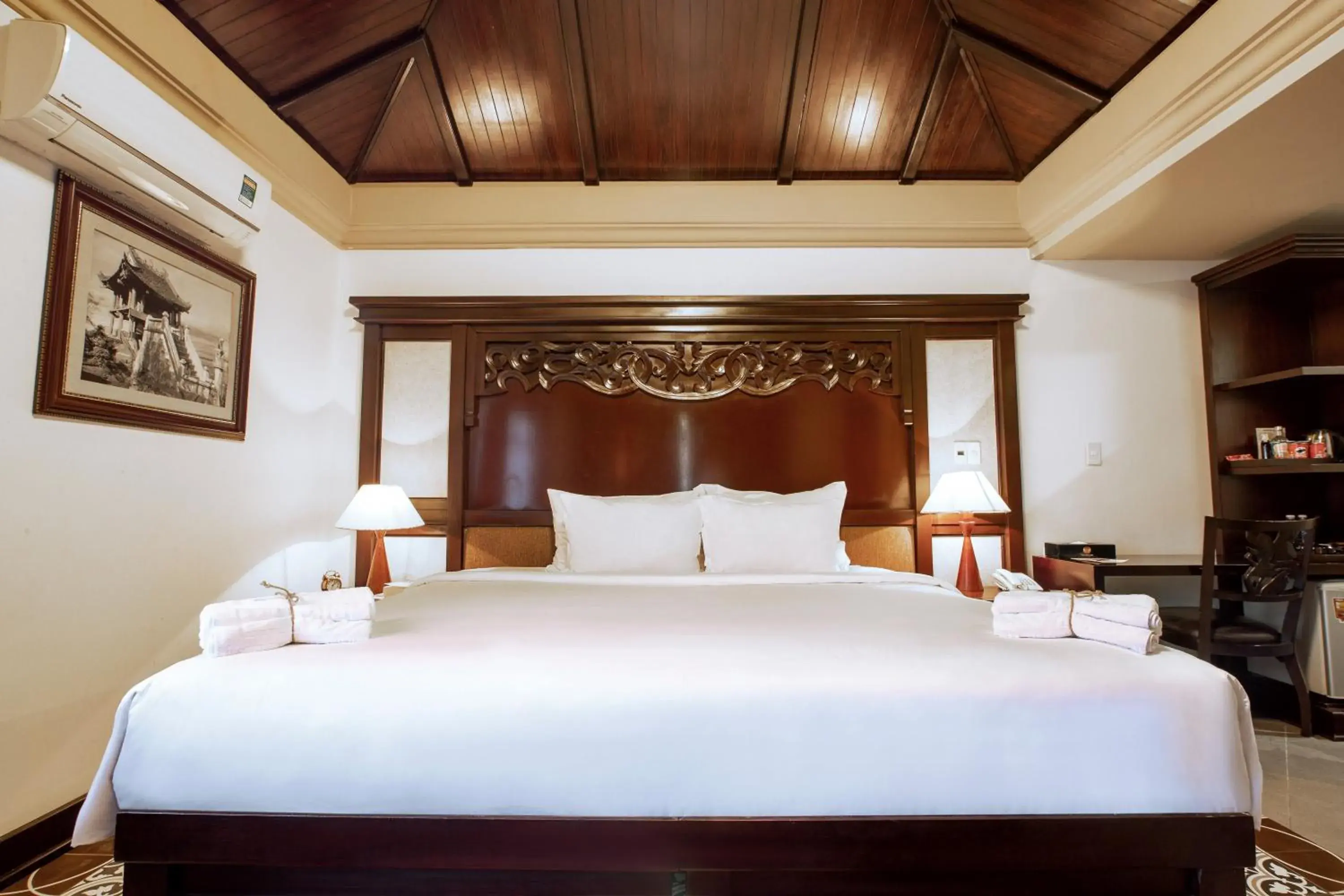 Bedroom, Bed in Anja Beach Resort & Spa