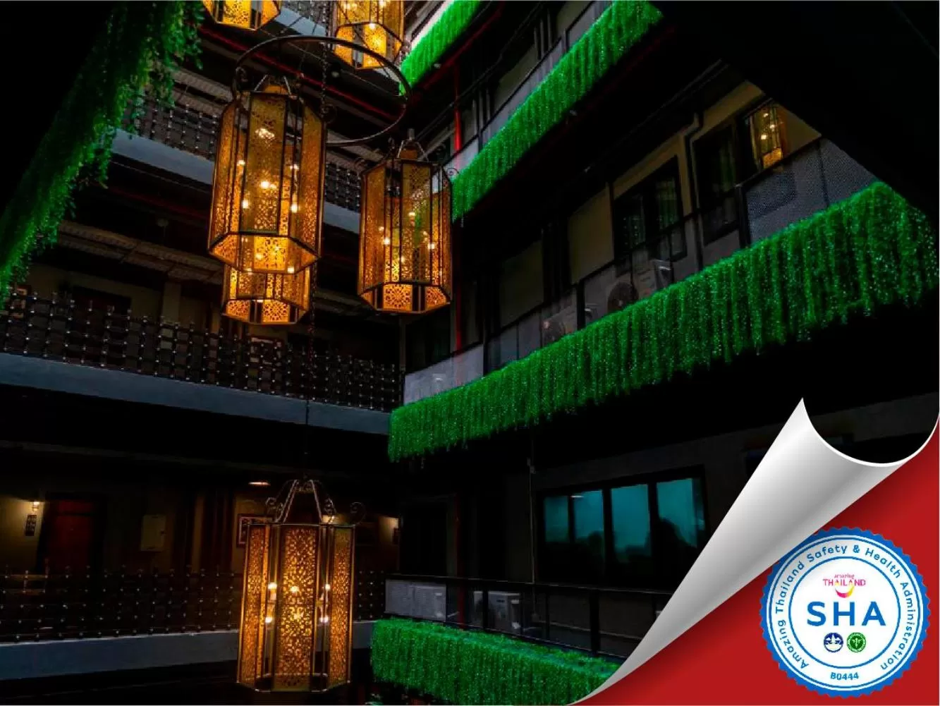 Decorative detail in W22 by Burasari