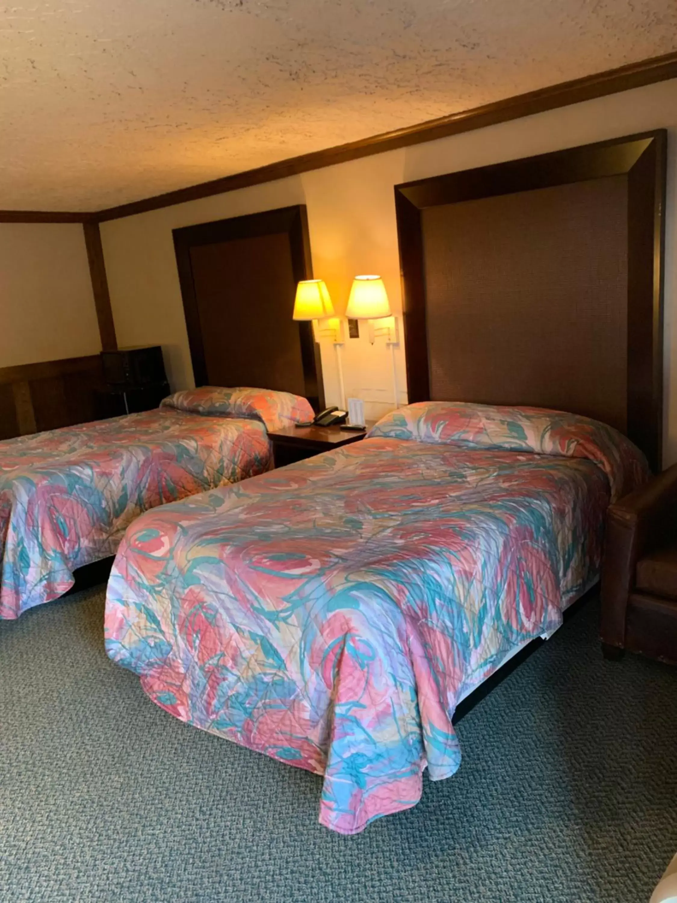 Photo of the whole room, Bed in Rittiman Inn and Suites