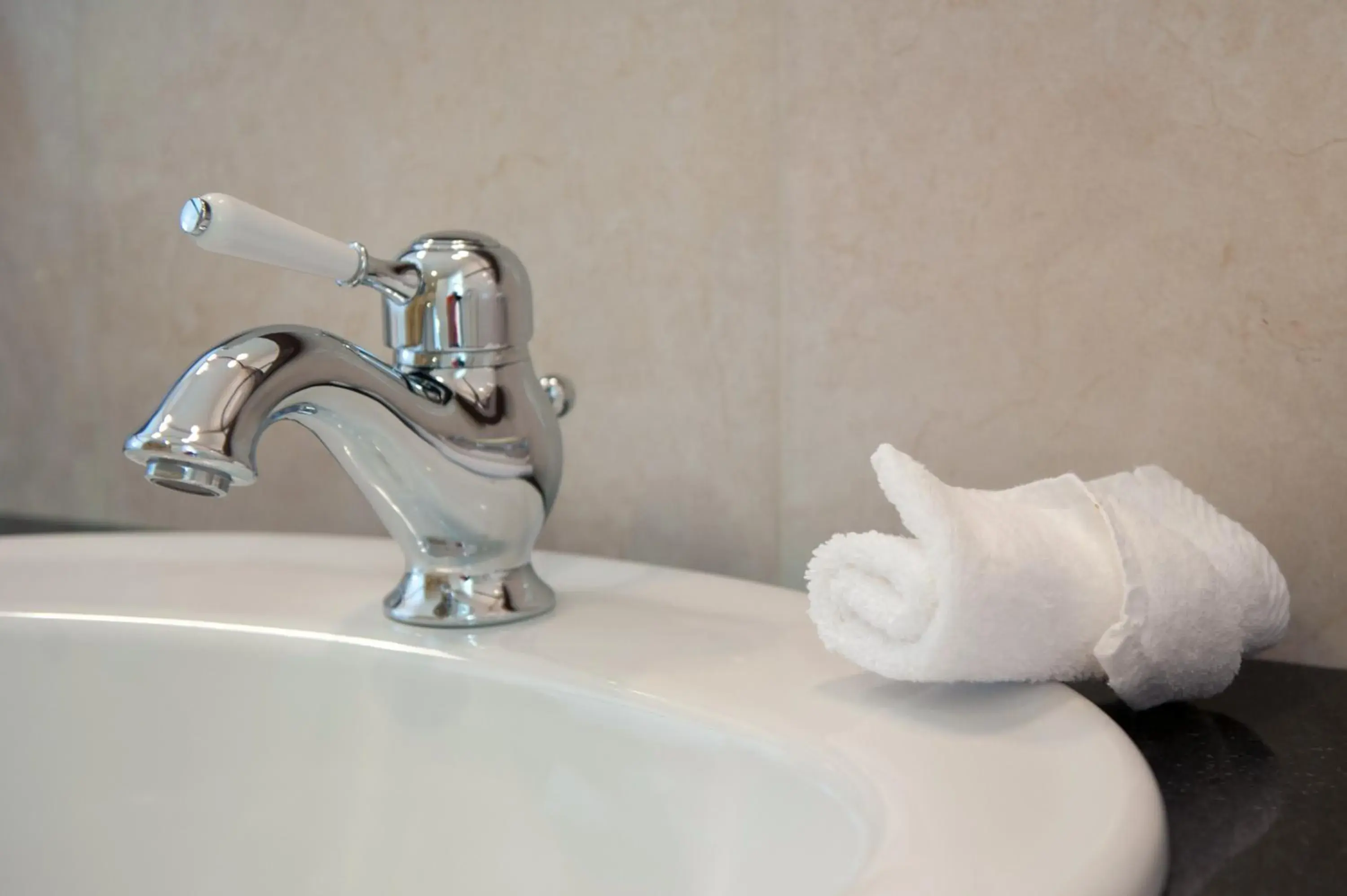 Decorative detail, Bathroom in Royal Princess Hotel