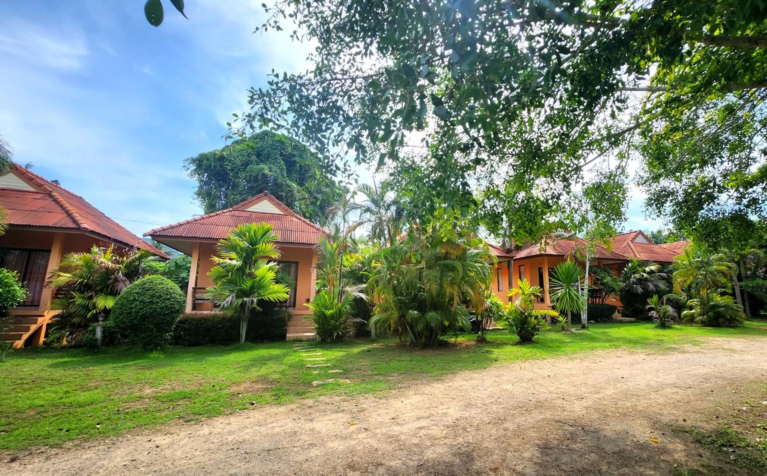 Sawaddee Aonang Resort