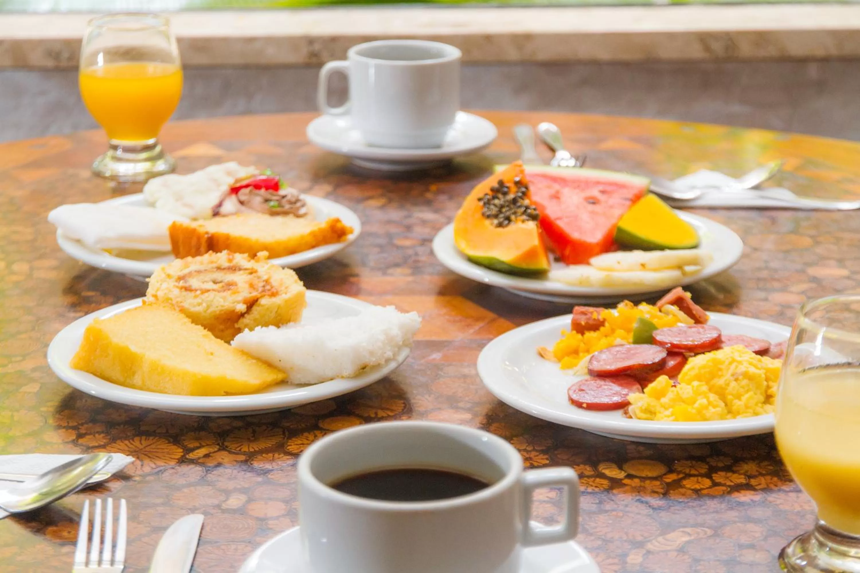 Breakfast in Portal Beach - Rede Soberano