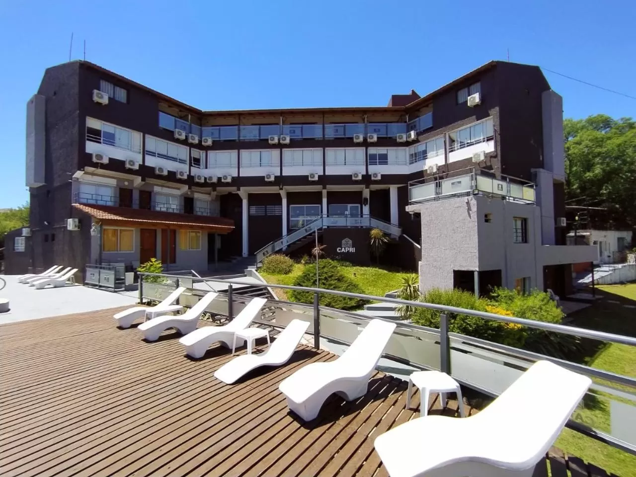 Property Building in Capri Hotel y Cabañas by CPH