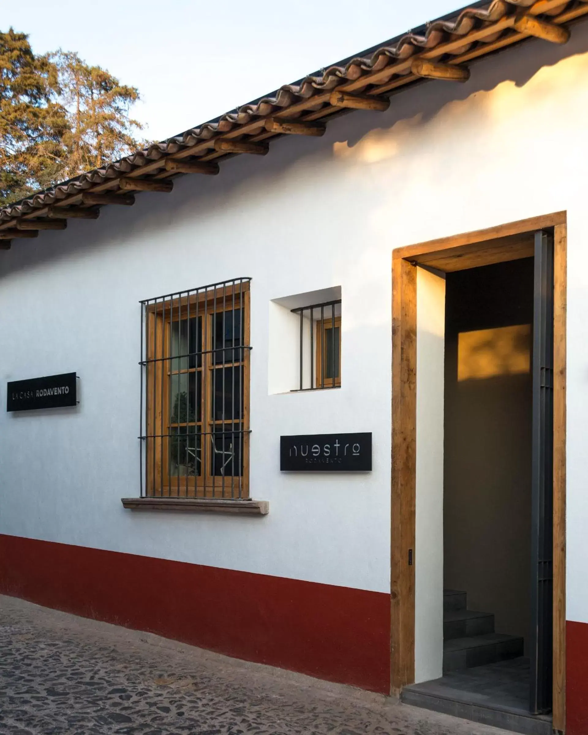 Facade/entrance in La Casa Rodavento