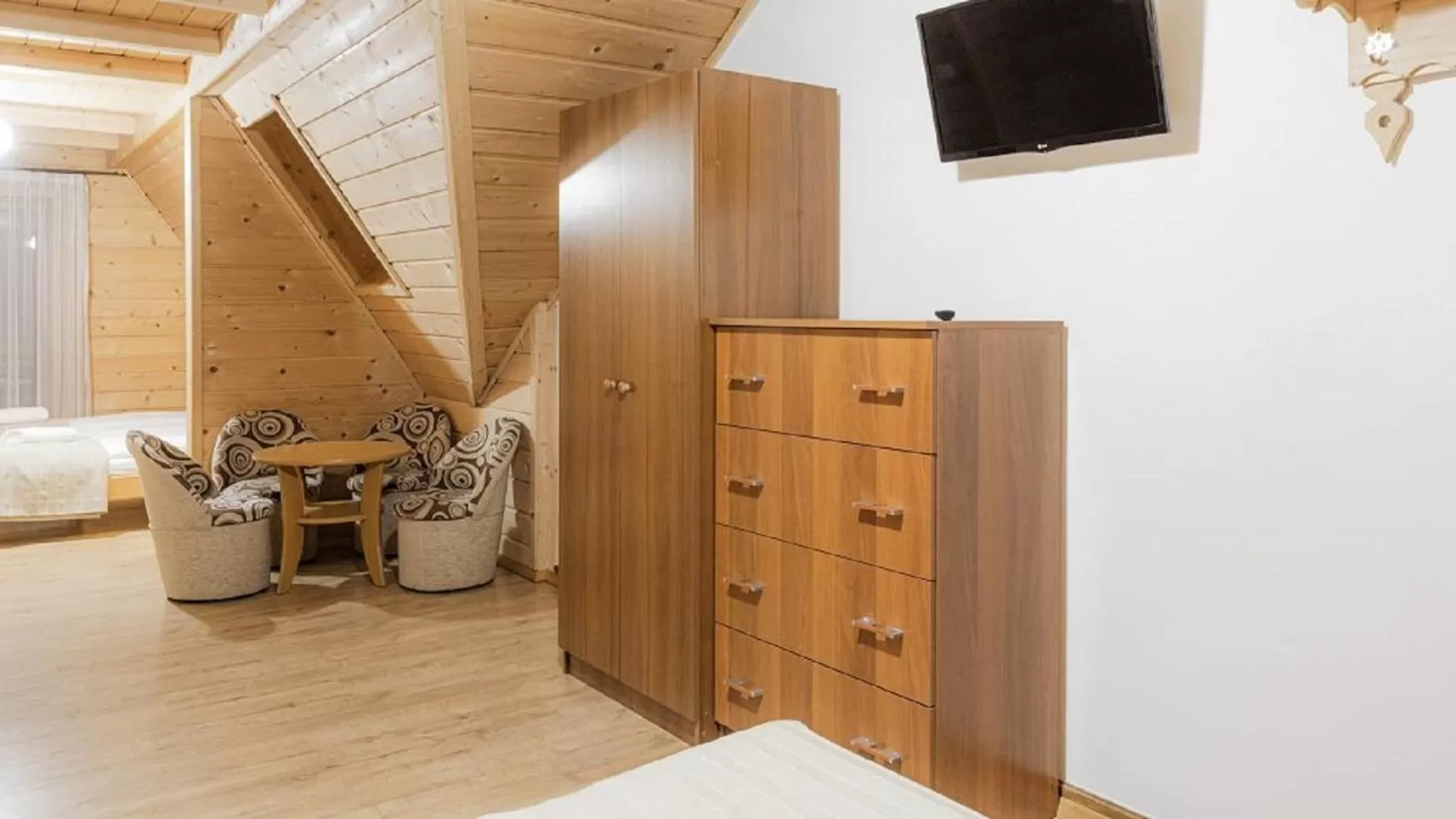 Photo of the whole room, Bed in Chata u Bronka