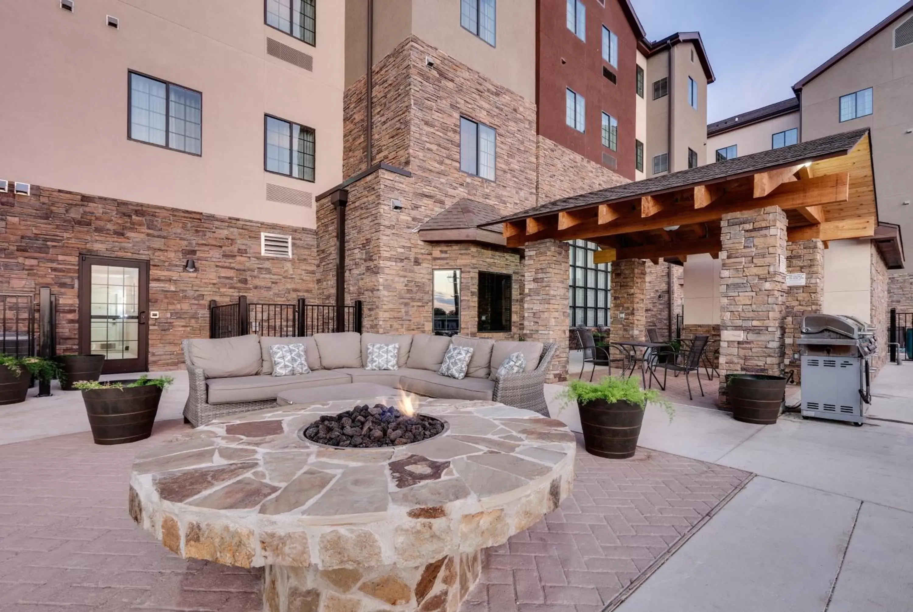 Property building in Staybridge Suites - San Antonio - Schertz, an IHG Hotel