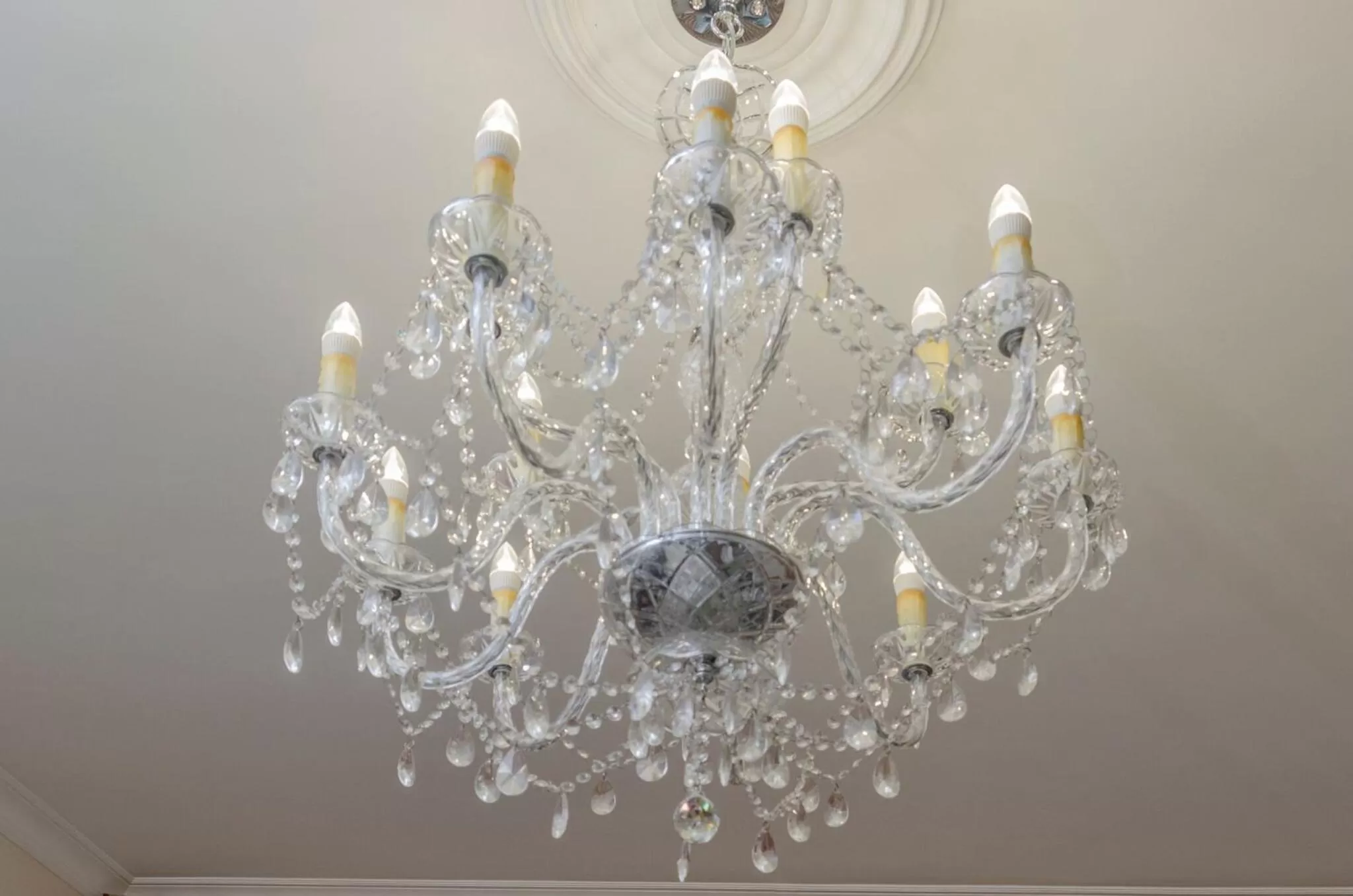 Property building, Banquet Facilities in Aaraya London