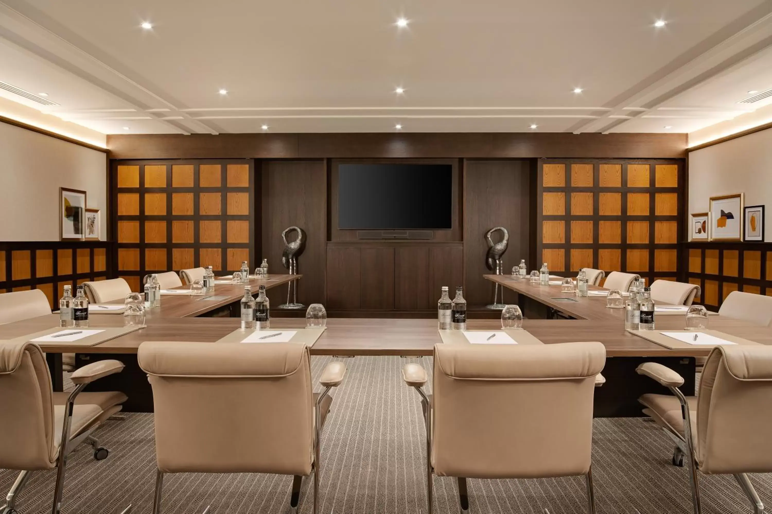 Meeting/conference room in Fairmont Windsor Park