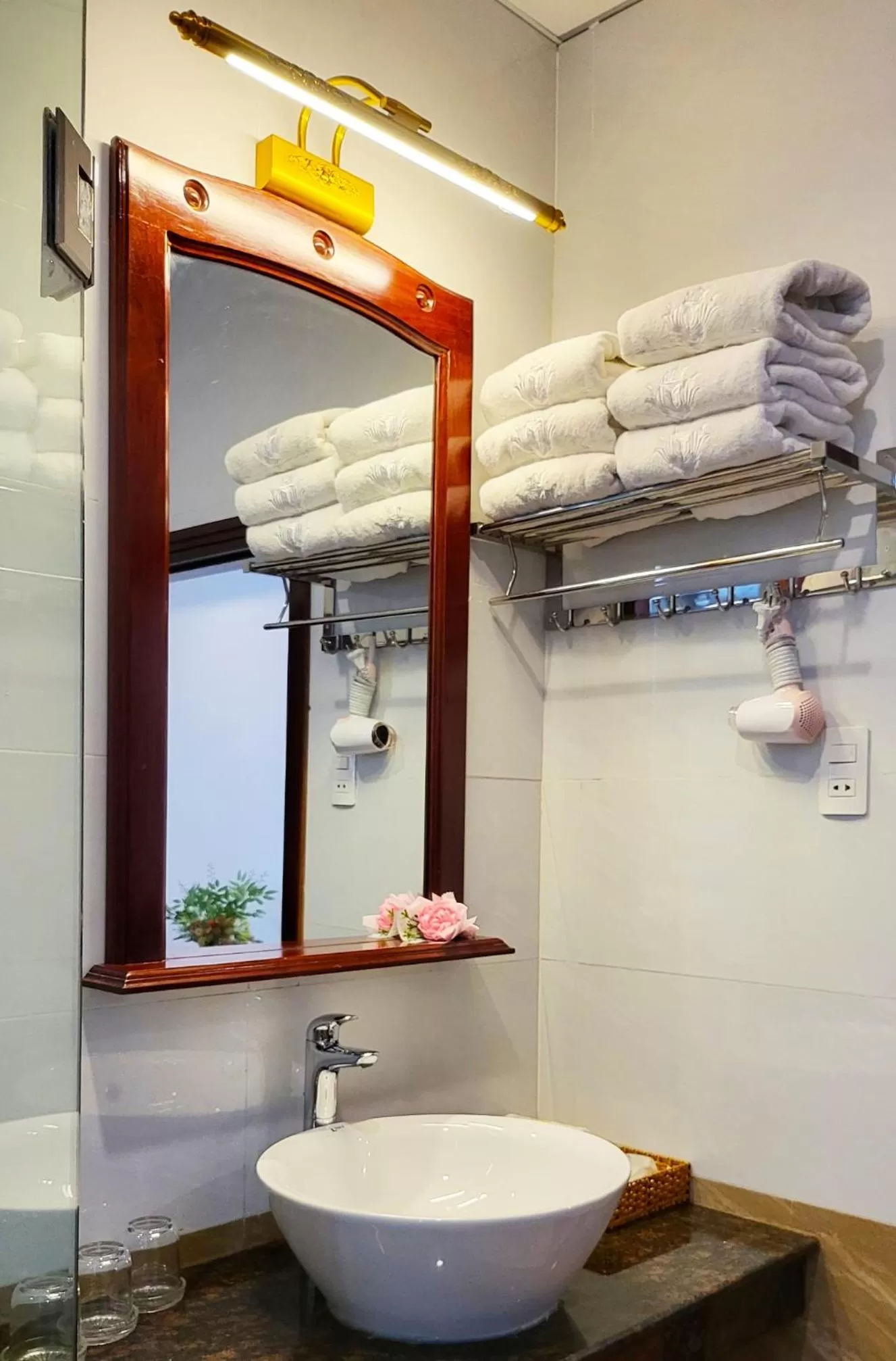 Bathroom in Hoang Son Hotel - Can Tho