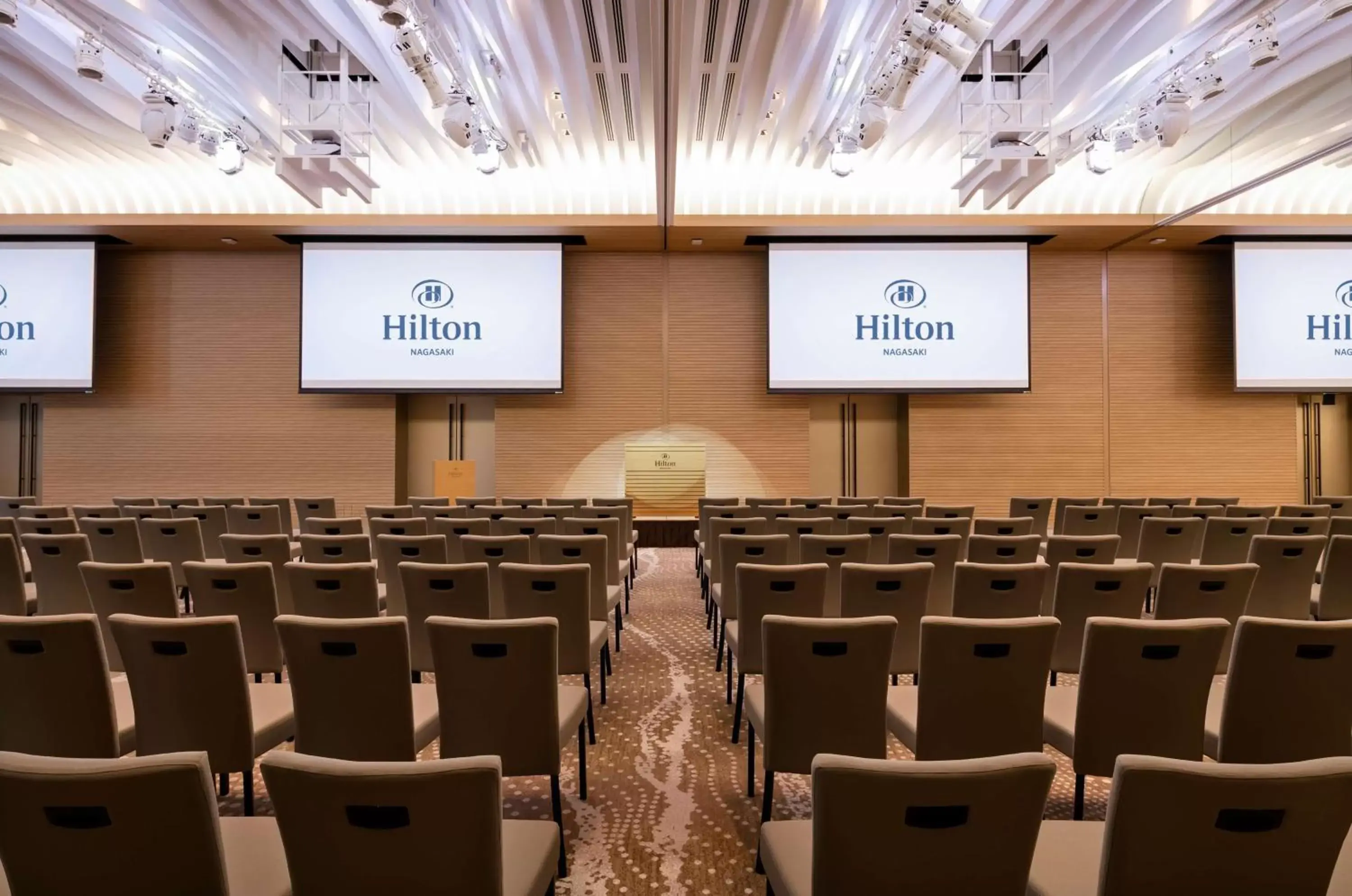 Meeting/conference room in Hilton Nagasaki