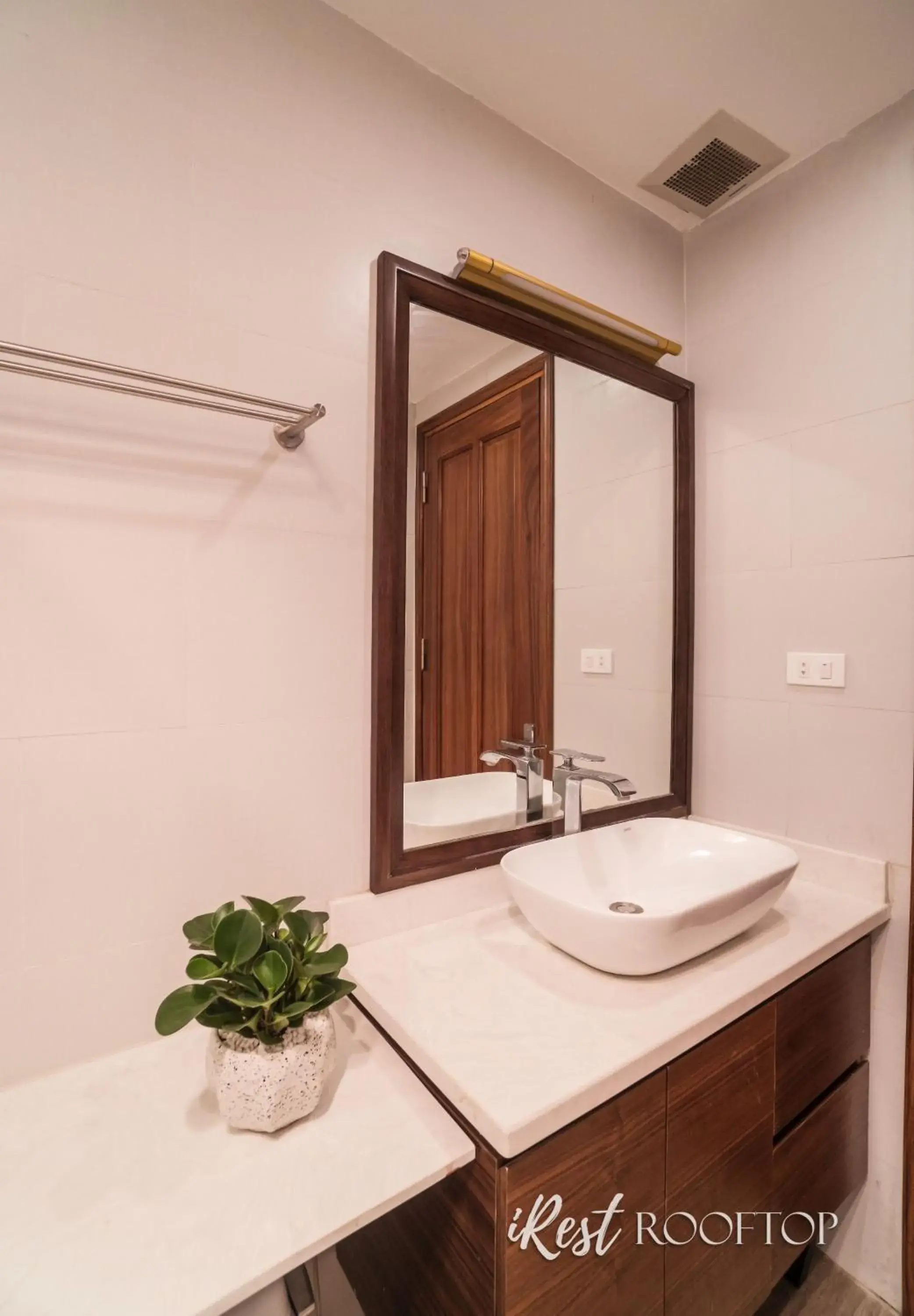 Bathroom in Irest Apartment