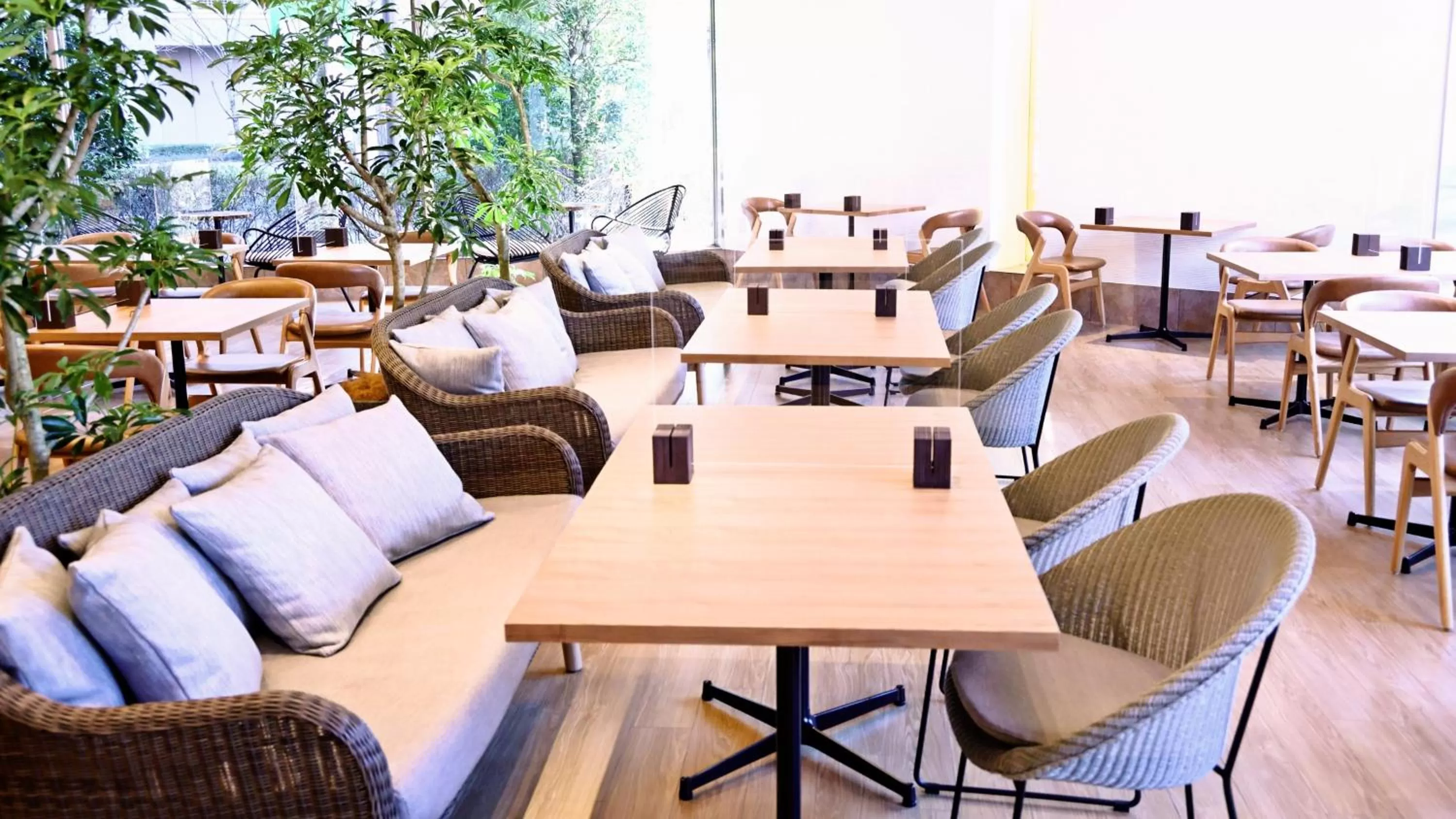 Restaurant/places to eat in ANA Holiday Inn Sendai by IHG