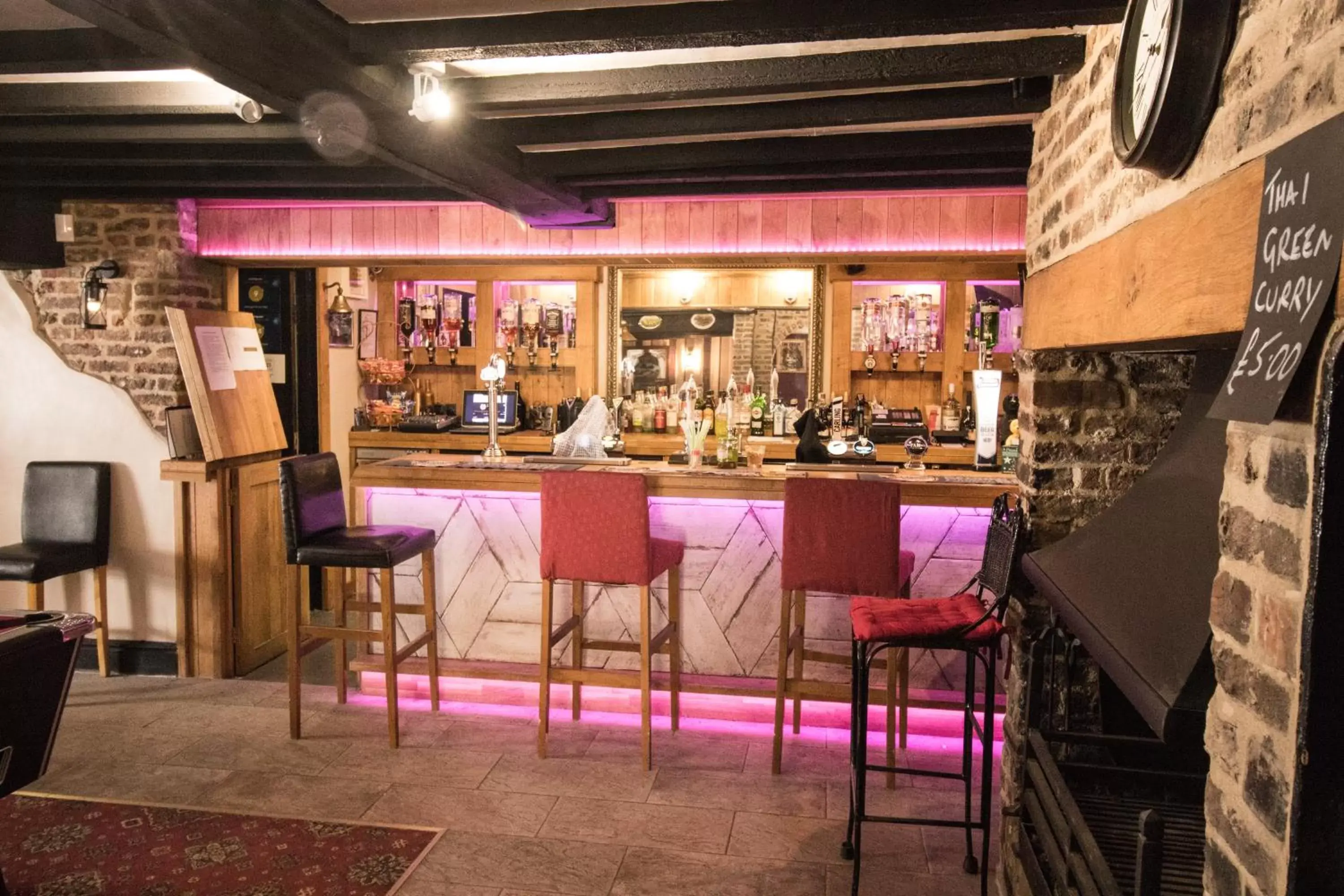 Lounge/Bar in The cabin saracens head