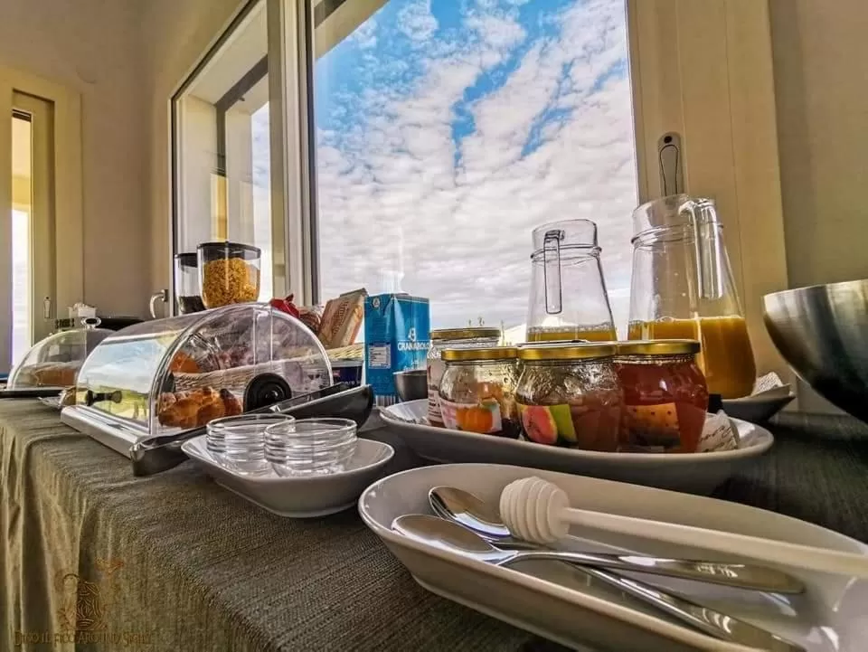 Breakfast in B&B L'EDEN DI CAPO BIANCO