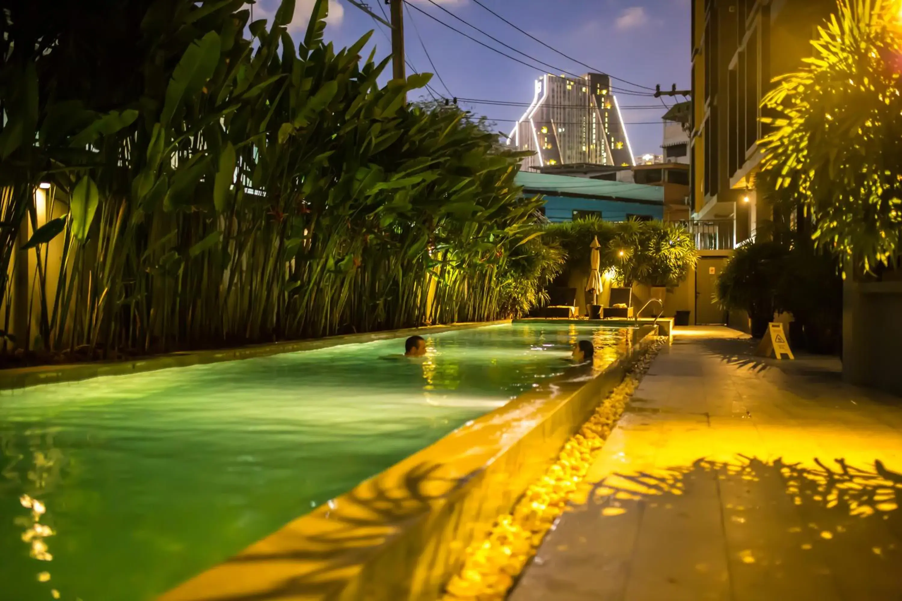 Swimming Pool in iSanook Bangkok