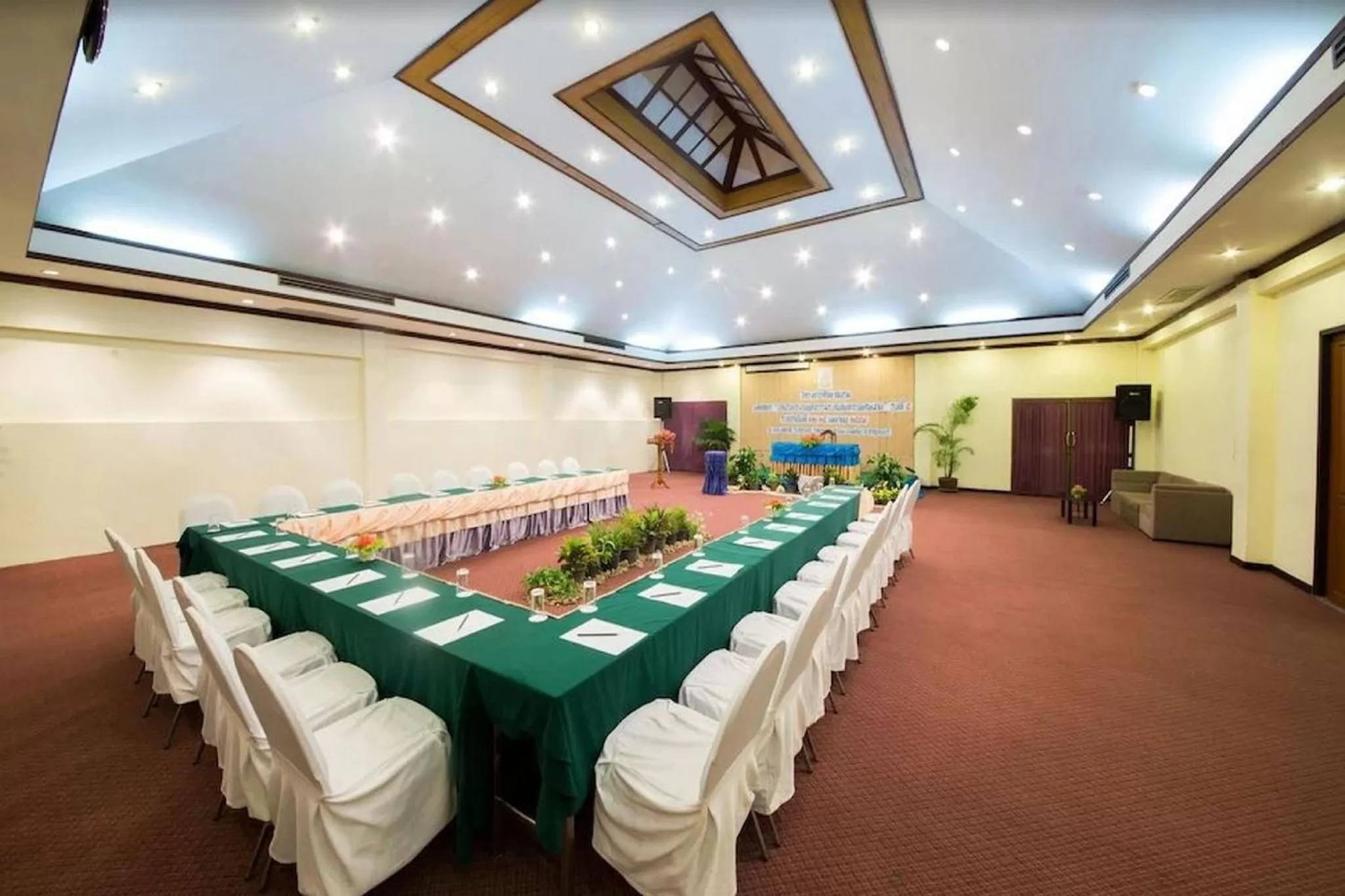 Meeting/conference room in The Legacy River Kwai Resort