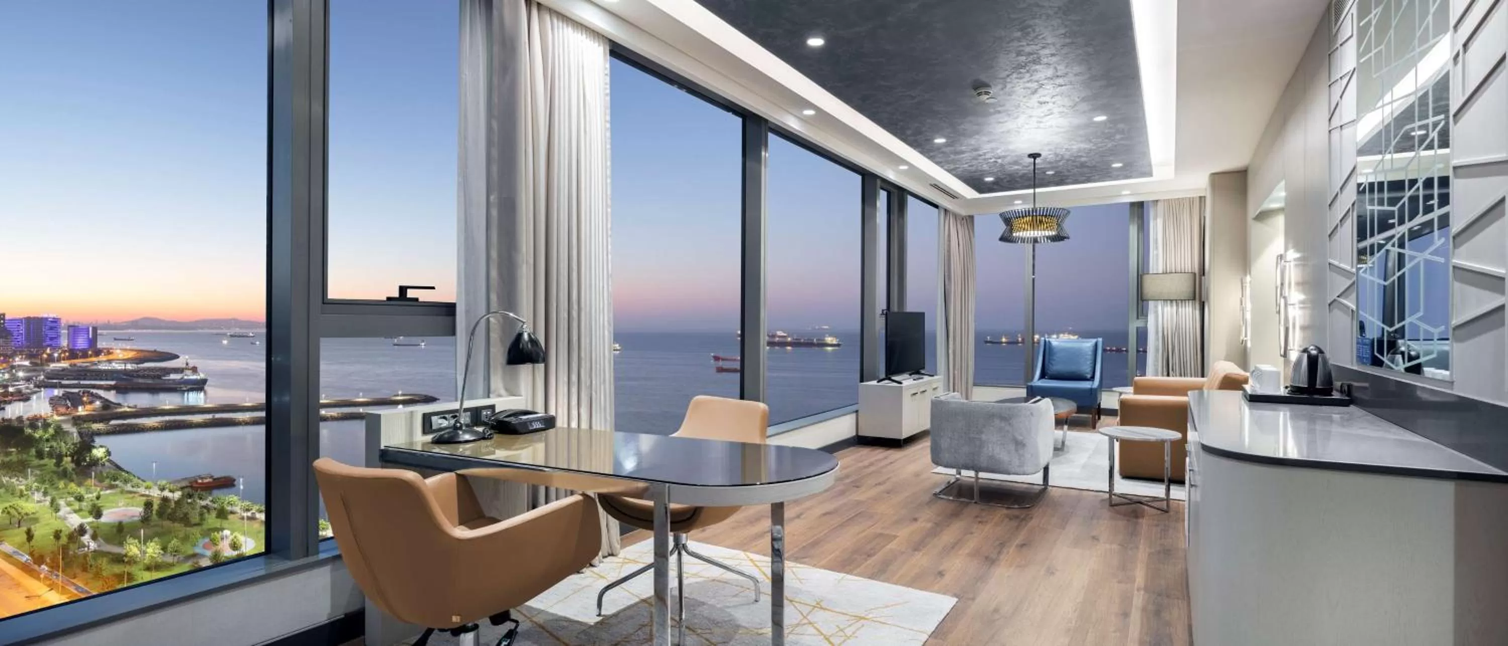 Living room in Hilton Istanbul Bakirkoy