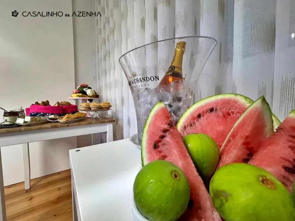 Food and drinks in Casalinho da Azenha - Charm House