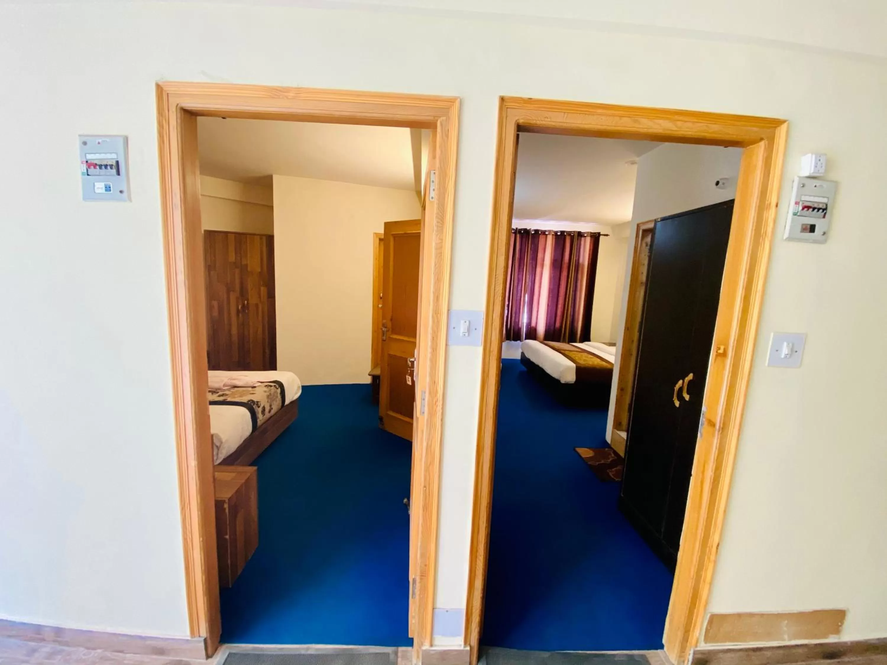 Photo of the whole room, Bed in The Destination Manali