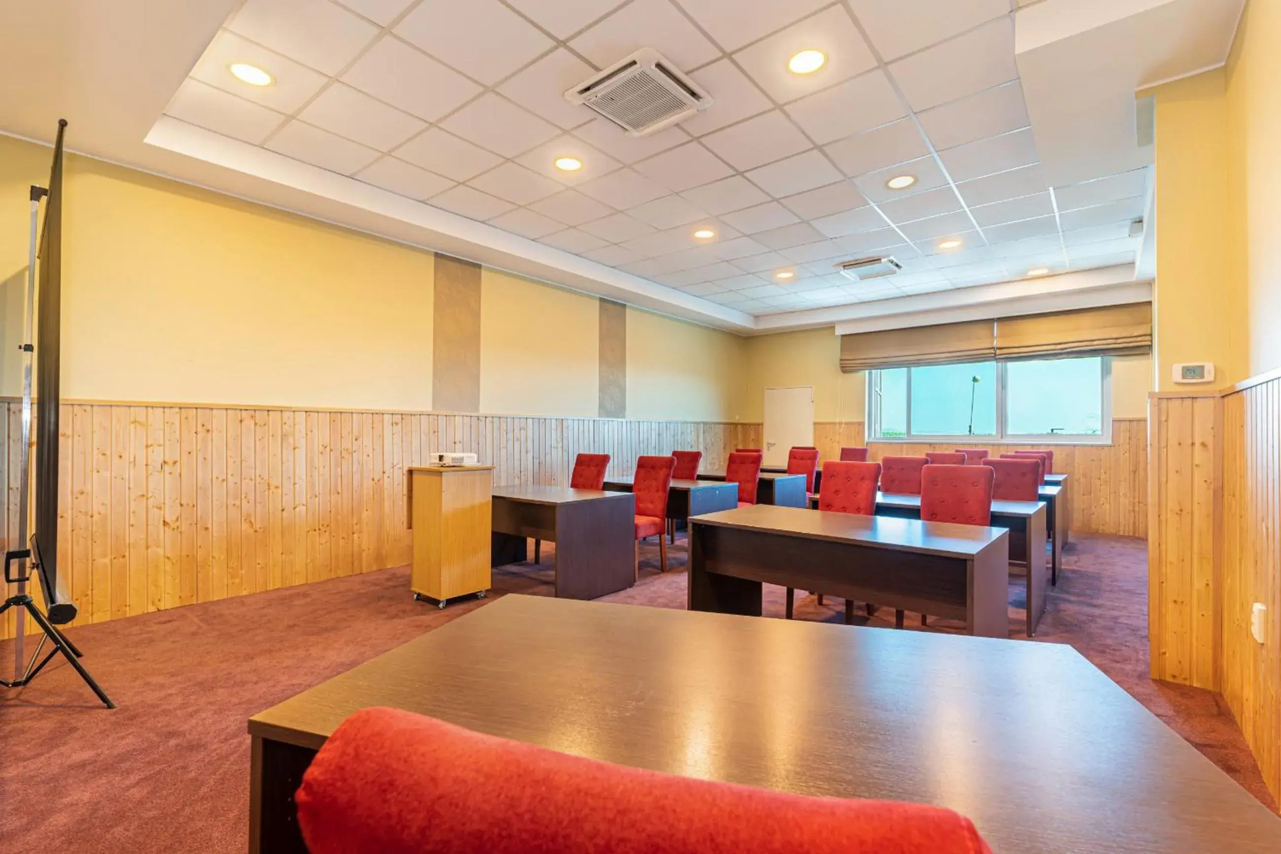 Meeting/conference room in Vega Hotel