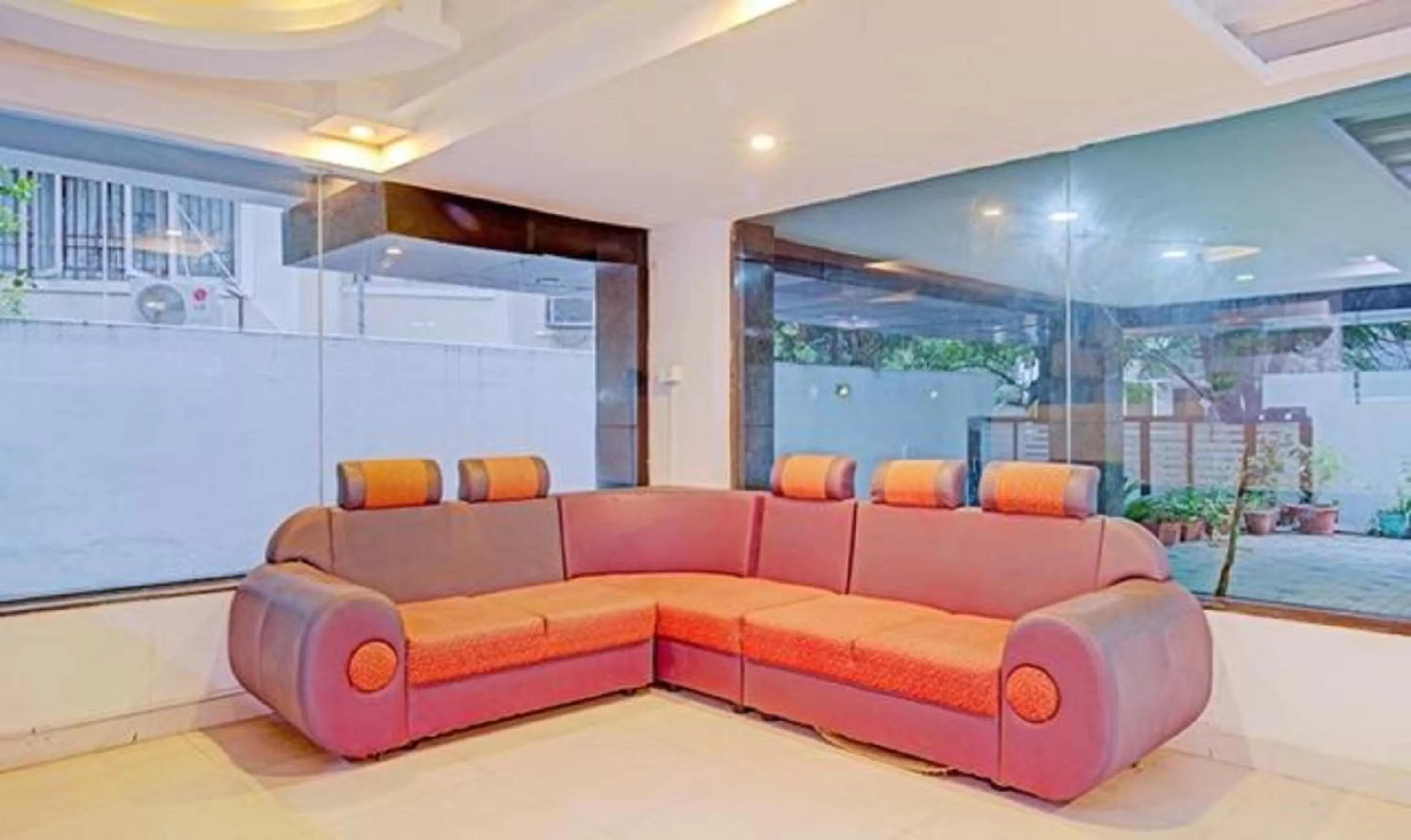 Seating area in FabHotel Skyry