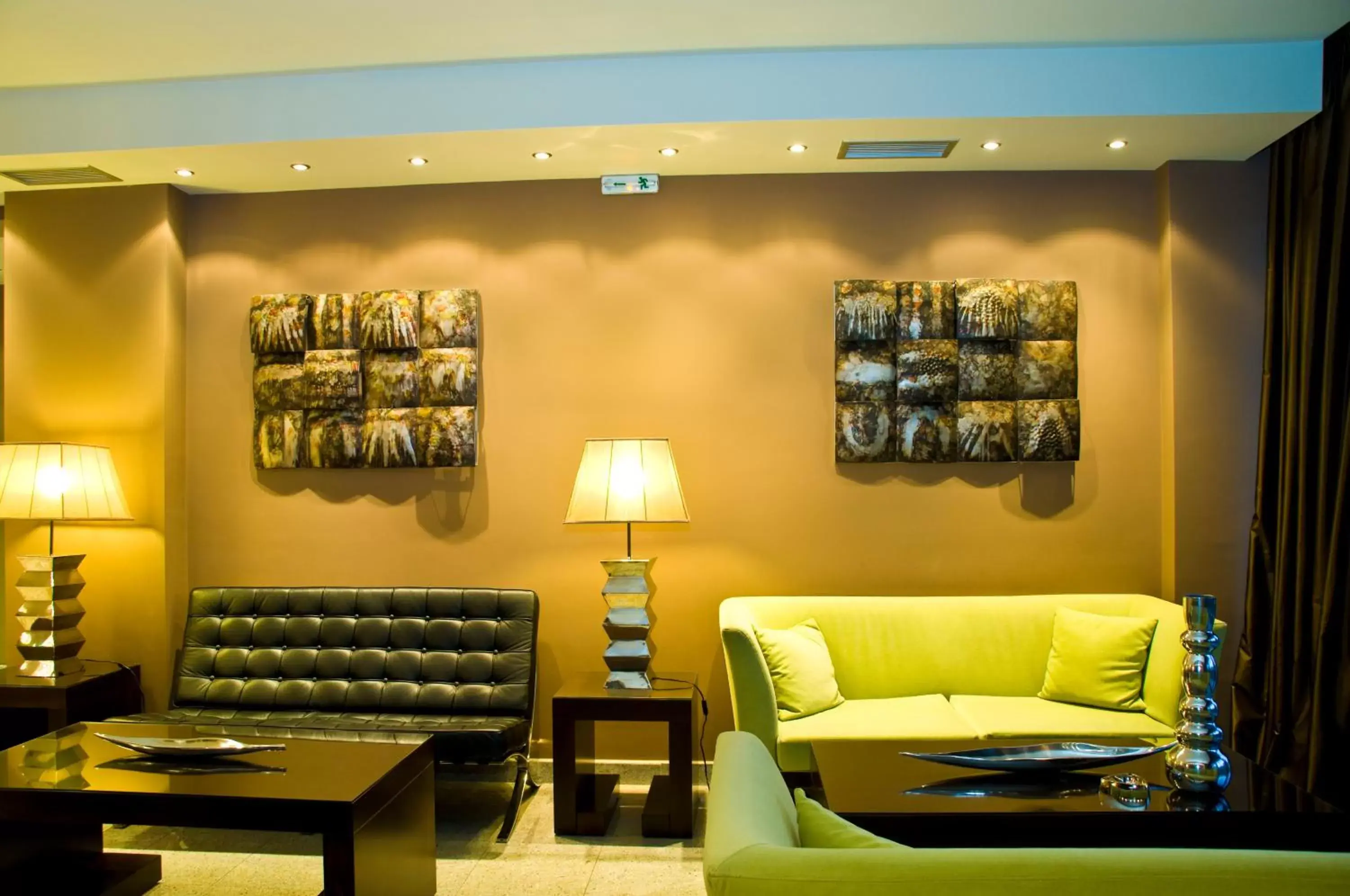 Communal lounge/ TV room, Seating Area in Flisvos Hotel Nafpaktos