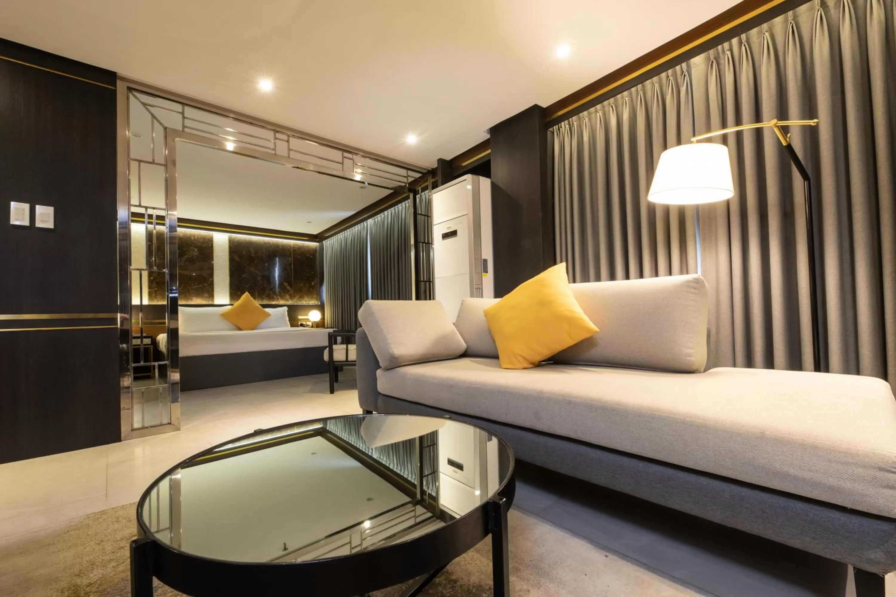 Bed in Star Plaza Hotel