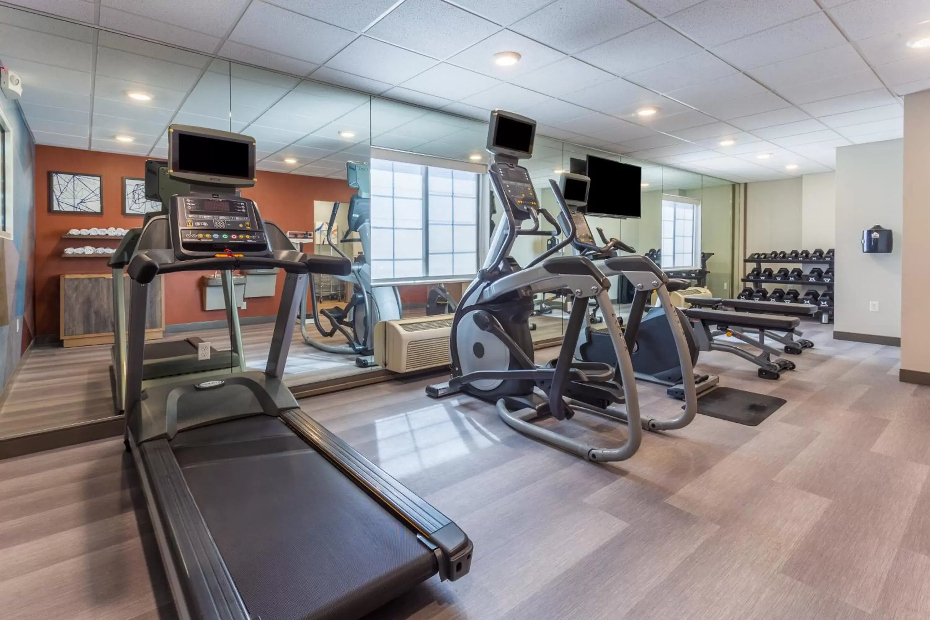 Fitness centre/facilities, Fitness Center/Facilities in Candlewood Suites Ofallon, Il - St. Louis Area, an IHG Hotel