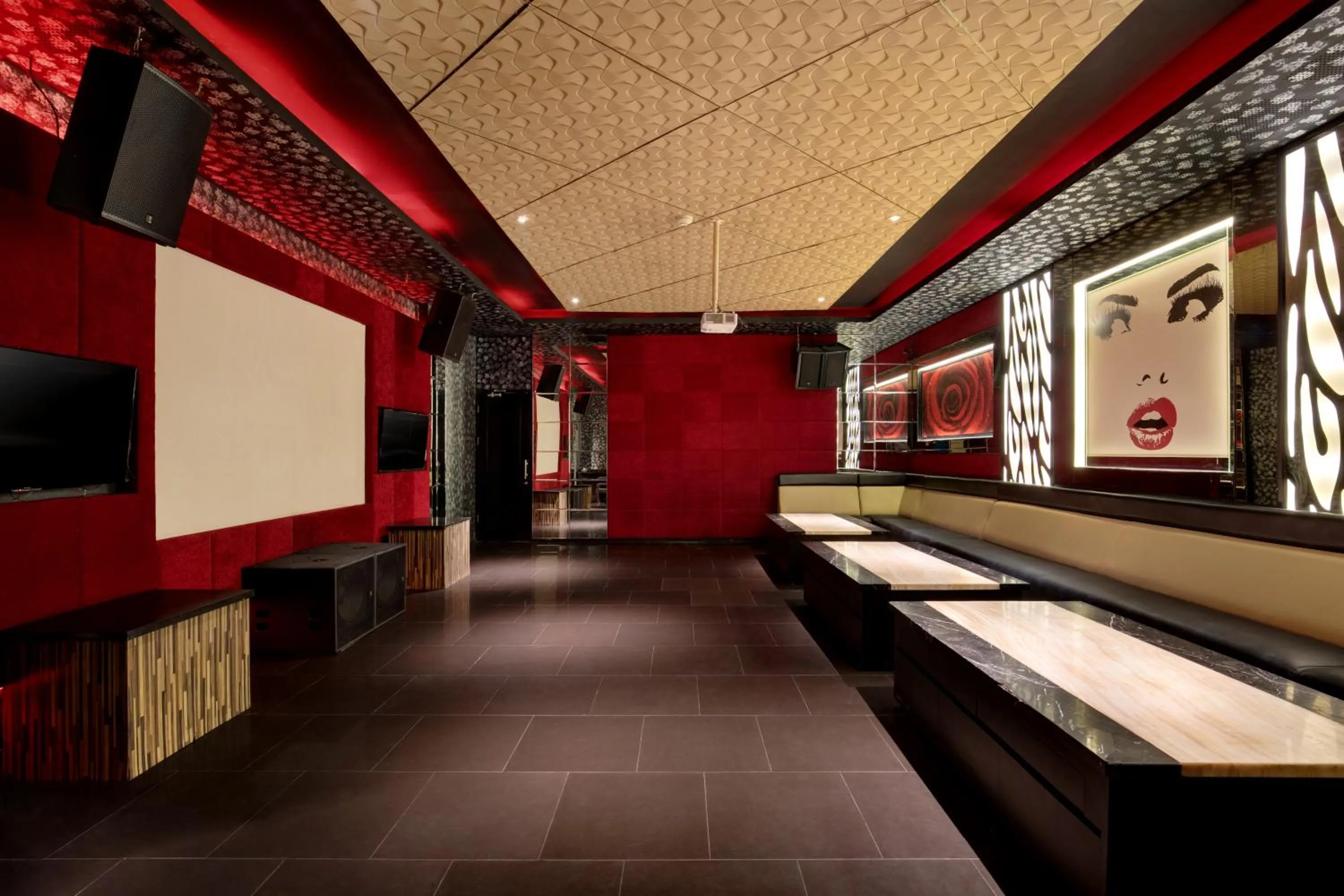 Karaoke in Novotel Palembang