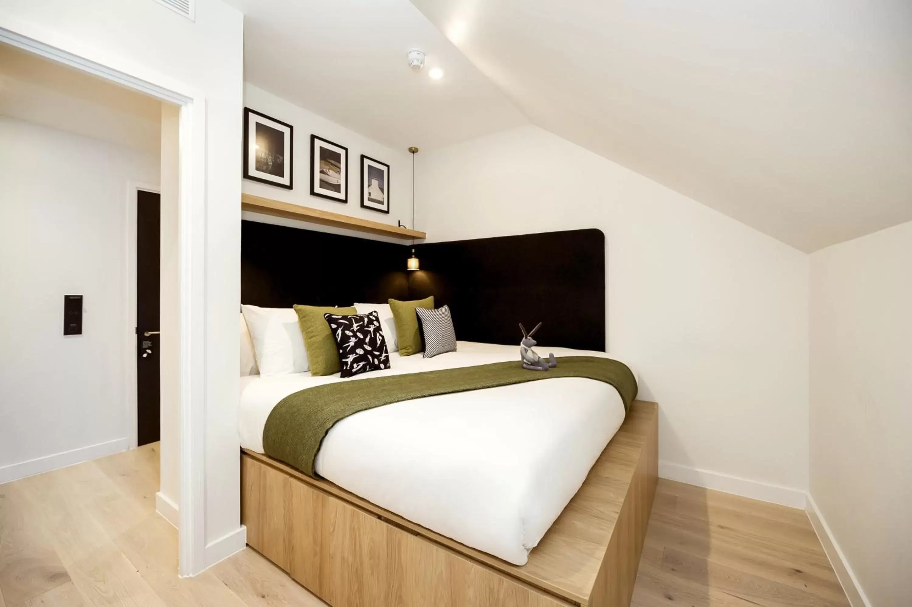 Bed in Wilde Aparthotels by Staycity Edinburgh Grassmarket