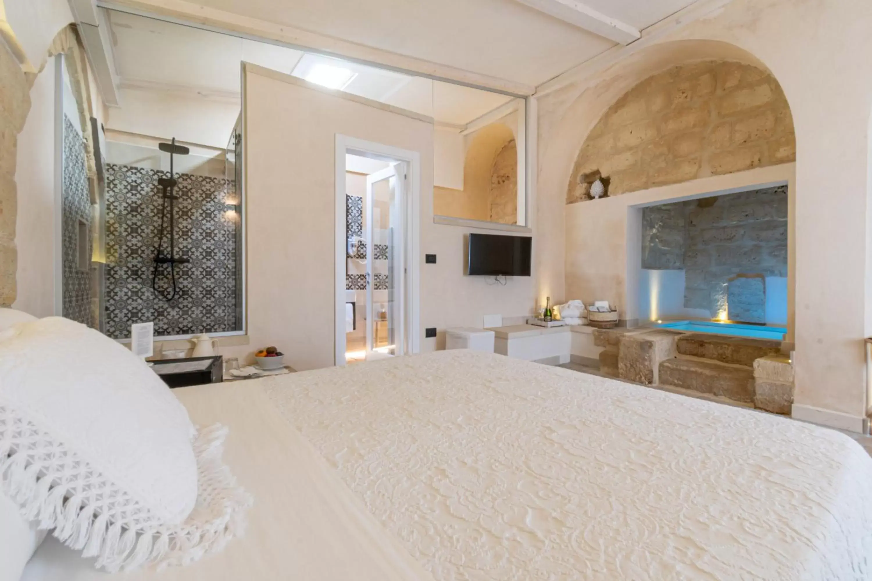 Photo of the whole room, Bed in Masseria dei Monaci Photo of the whole room, Bed in Masseria dei Monaci